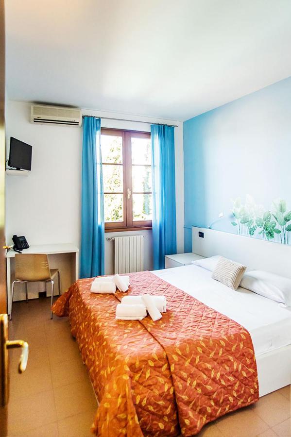 Economy Double Room,1419373659:JPEG