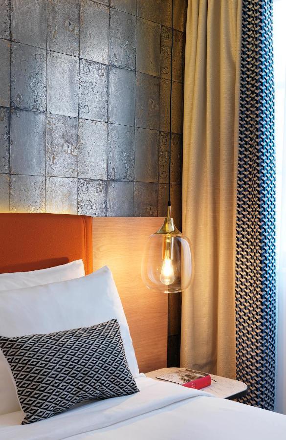 Studio Kamer met Queensize Bed