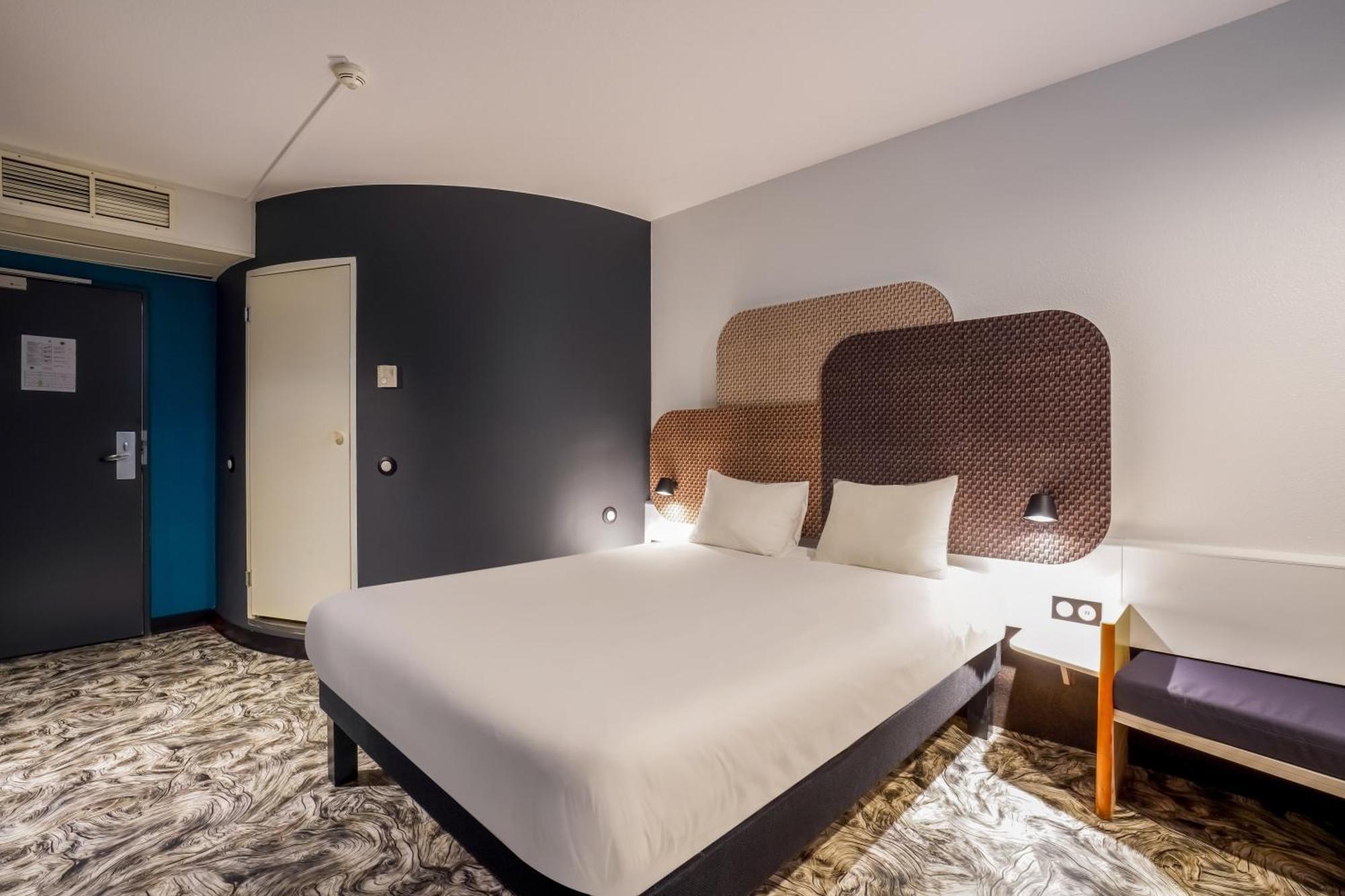Standard Double Room,1338540410:JPEG