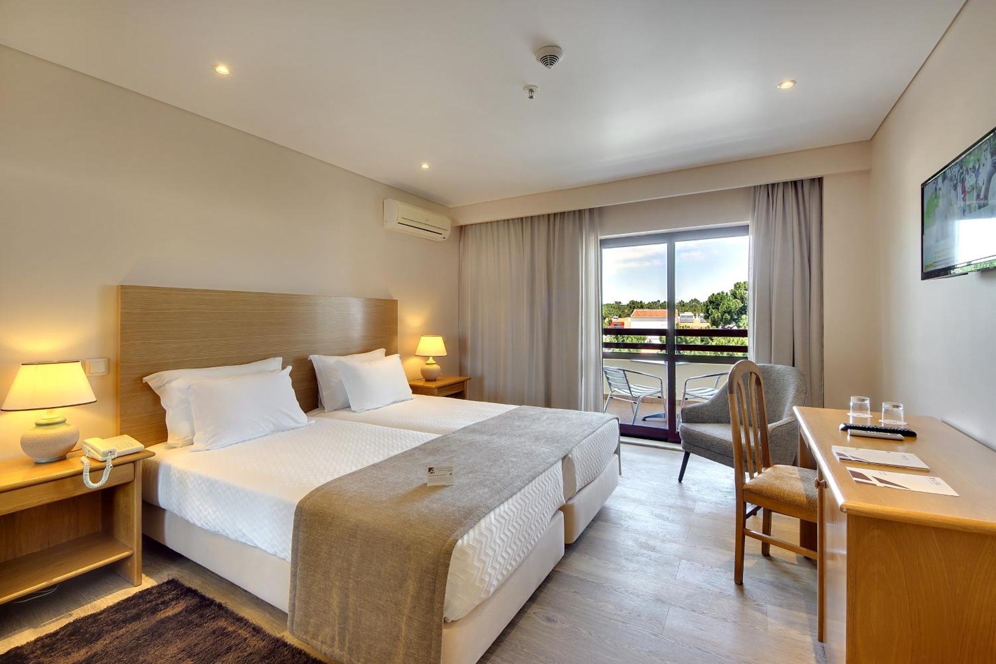 Double or Twin Room,1433353483:JPEG