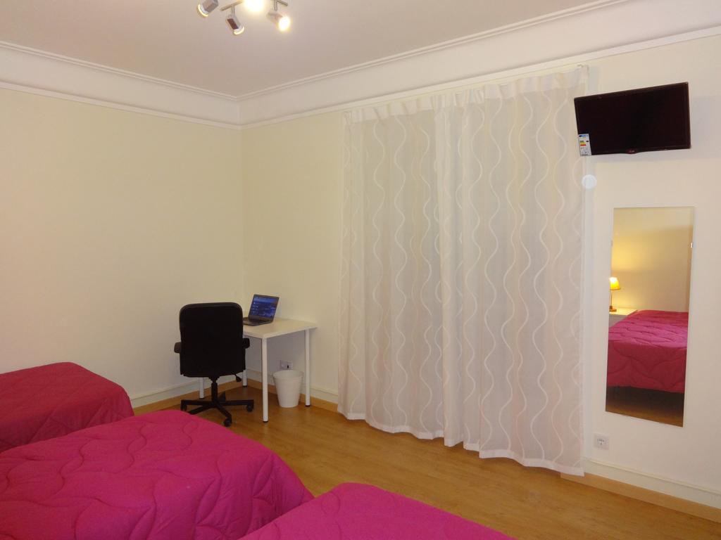 Triple Room with Private Bathroom,143432765:JPEG