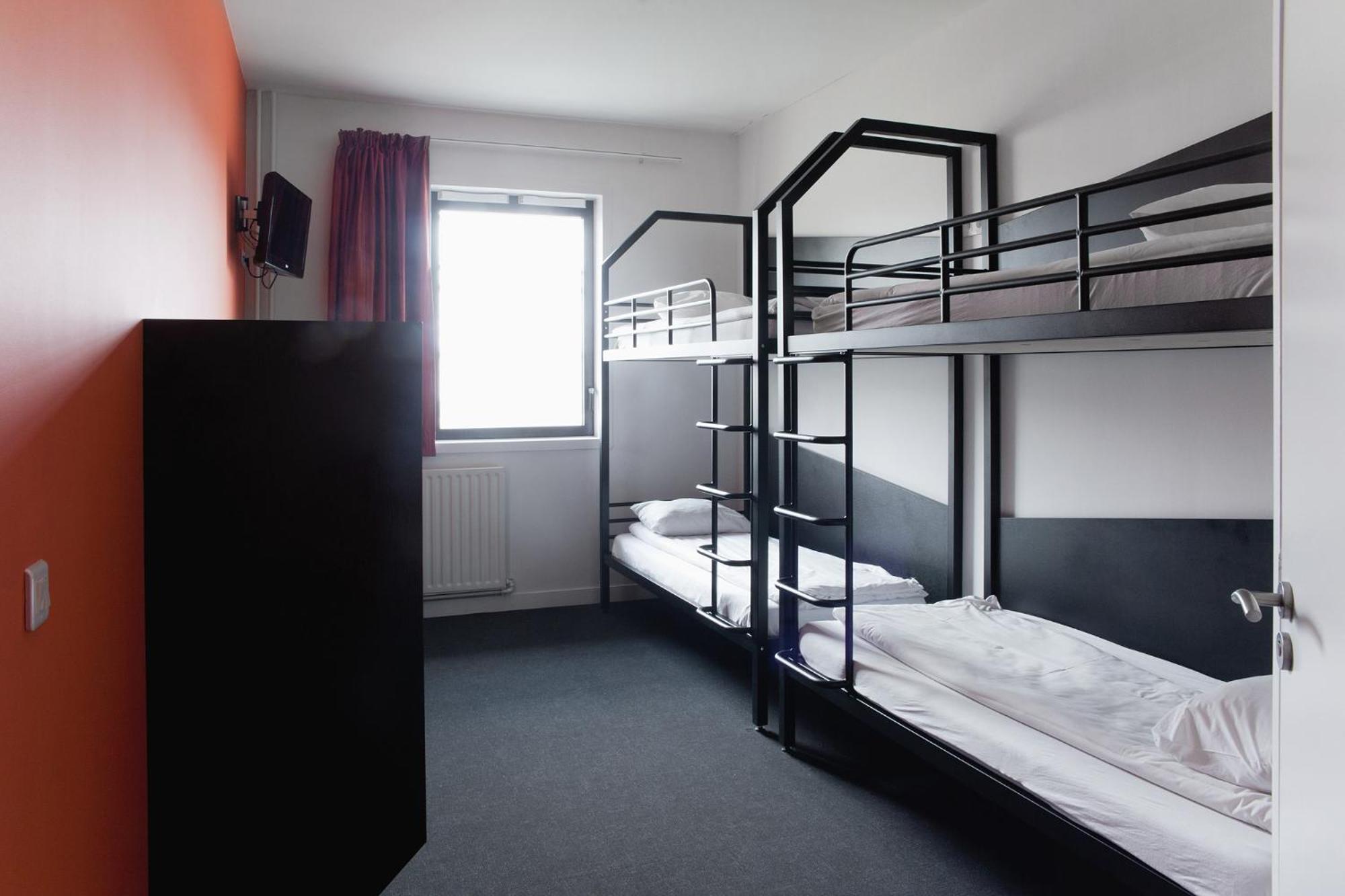 Quadruple Room,1355066882:JPEG