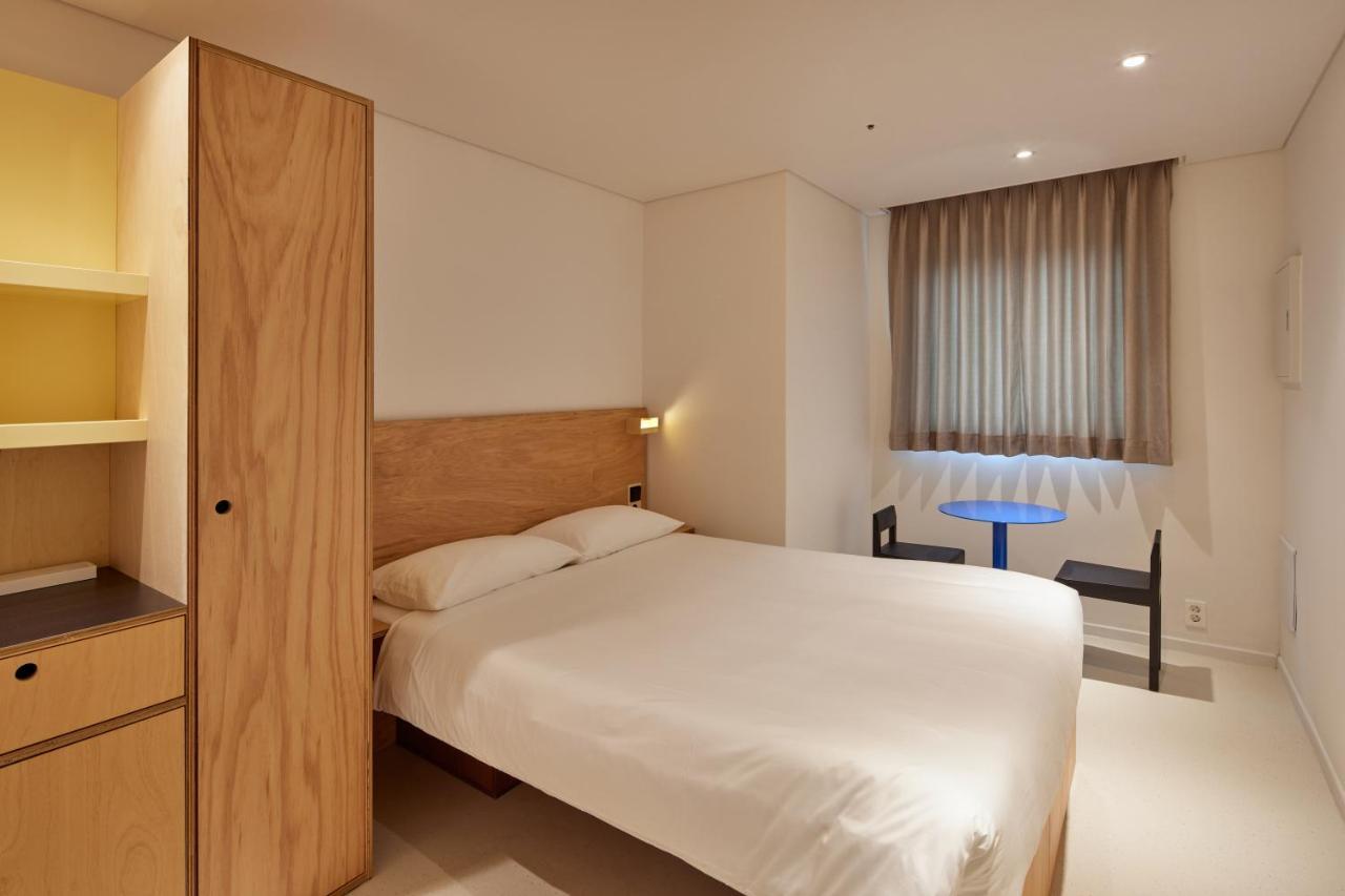 Standard Double Room,1469152076:JPEG