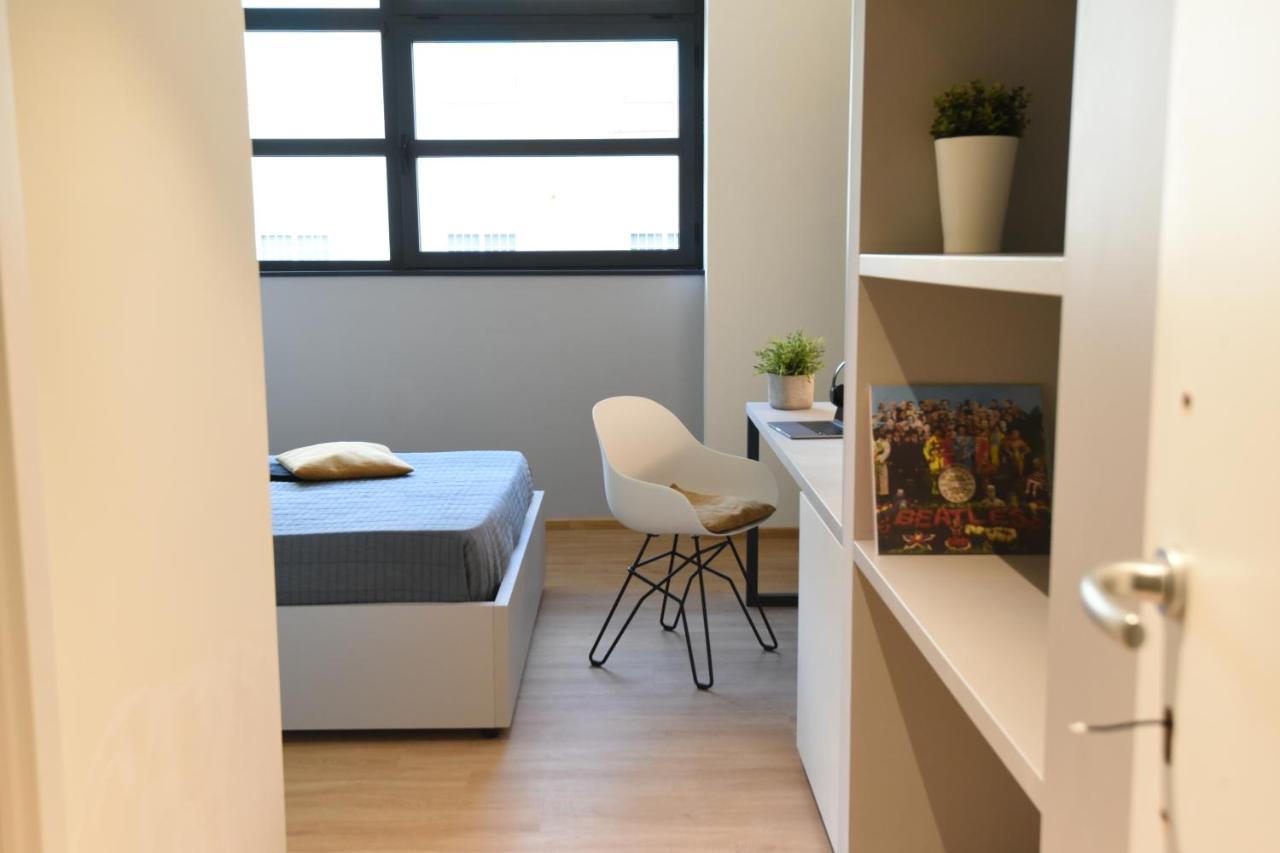 Double Room,1469475719:JPEG