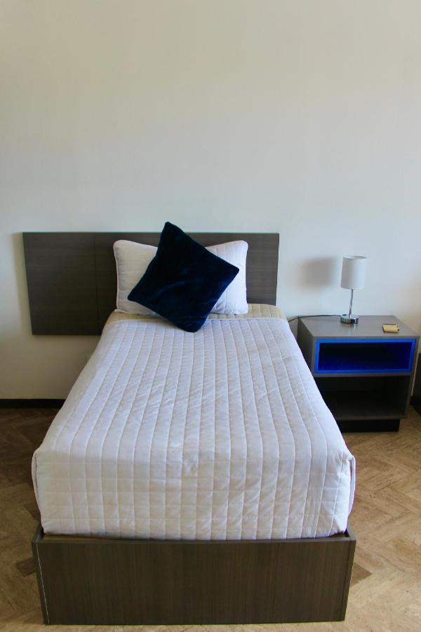 Habitación Individual Amplia