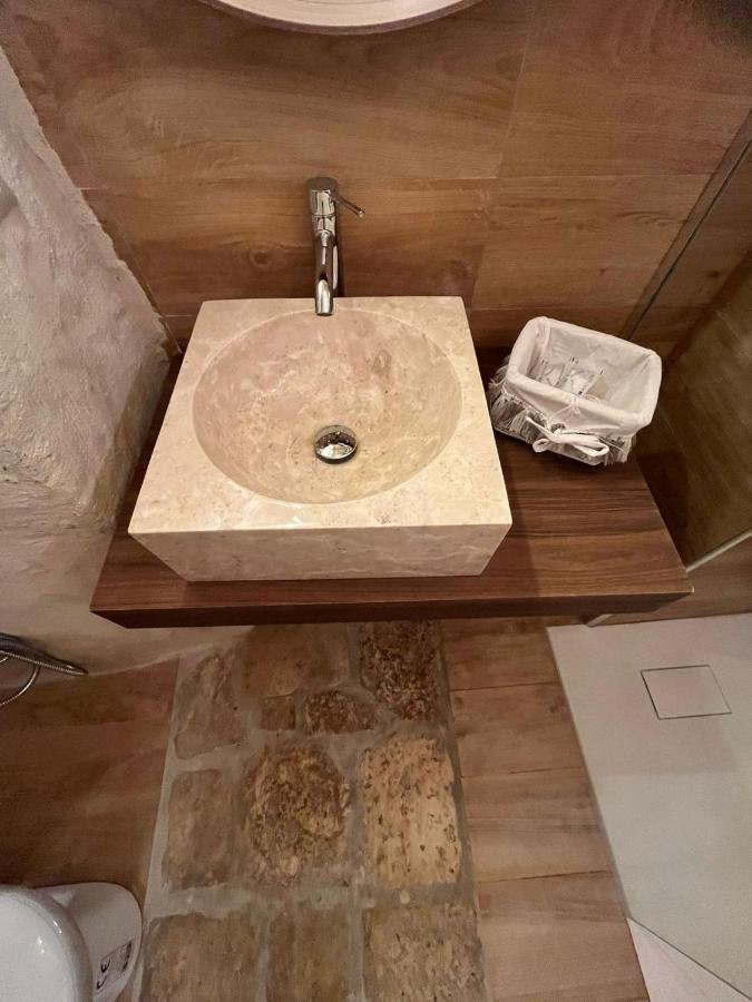 Double Room with Private Bathroom,1485713611:JPEG
