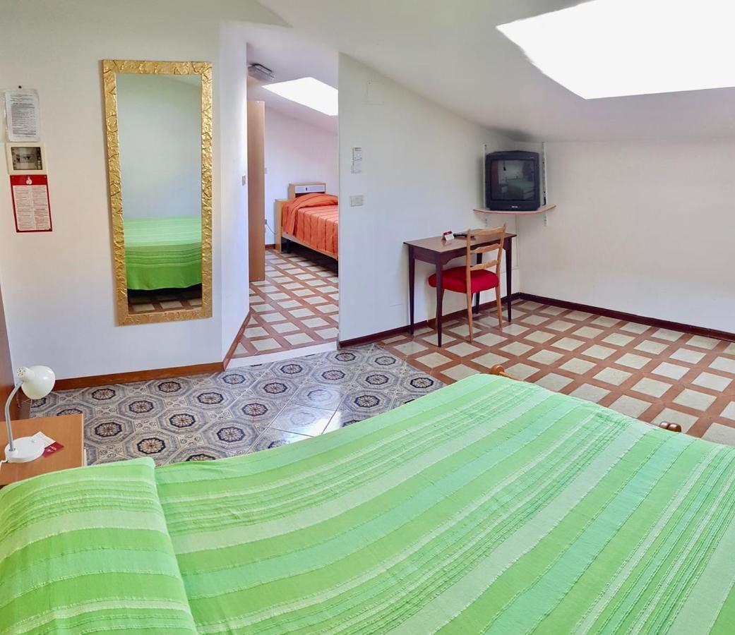 Economy Double or Twin Room