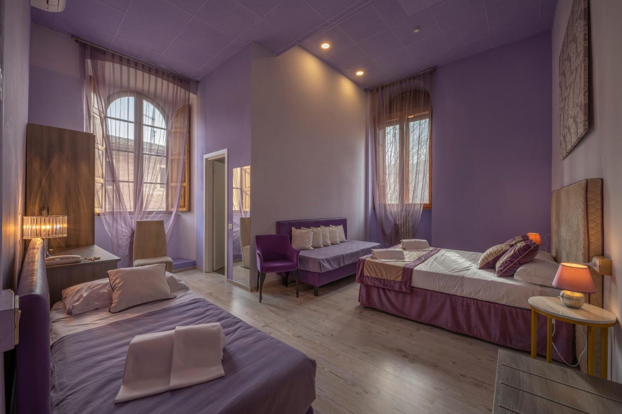 Luxury Quadruple Room,1499841295:JPEG