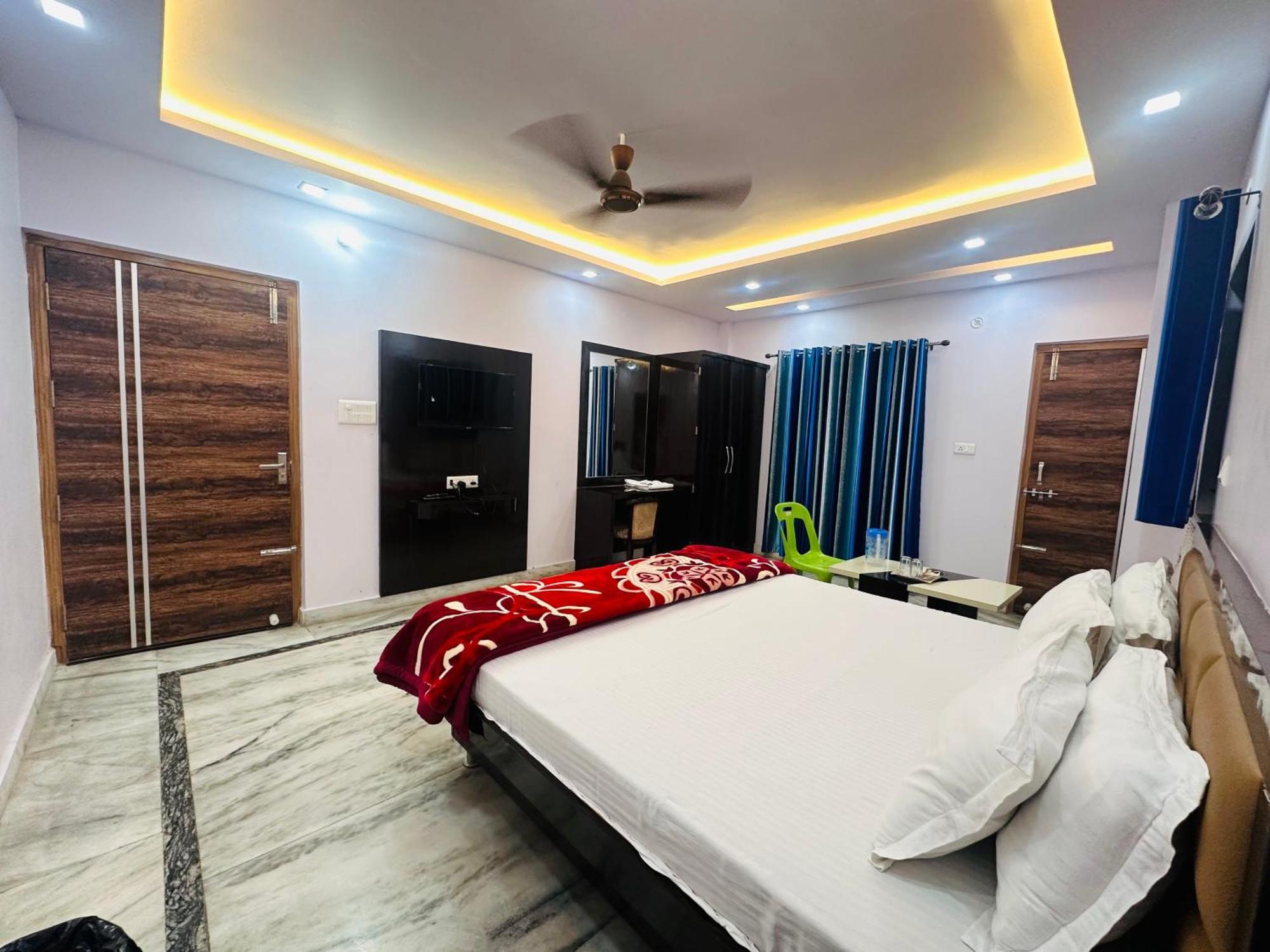 Deluxe King Room,1507233988:JPEG