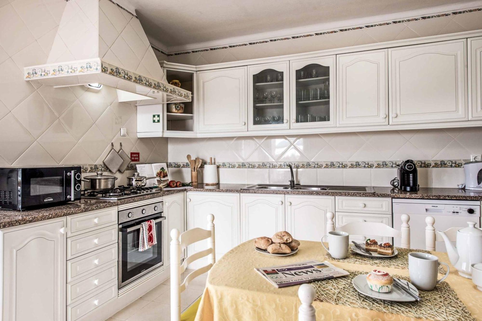 Three-Bedroom Villa,1516317802:JPEG