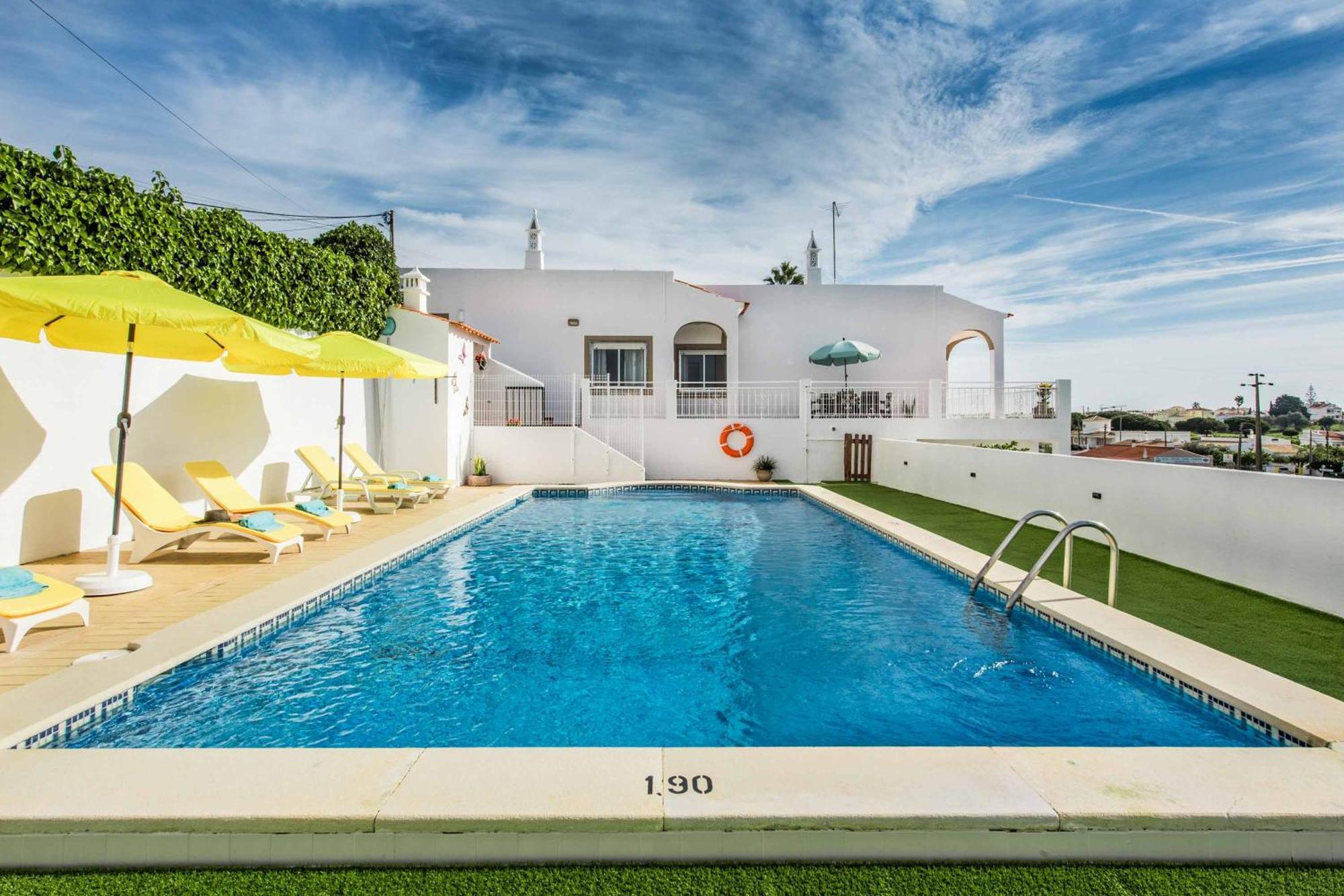 Villa com 3 Quartos