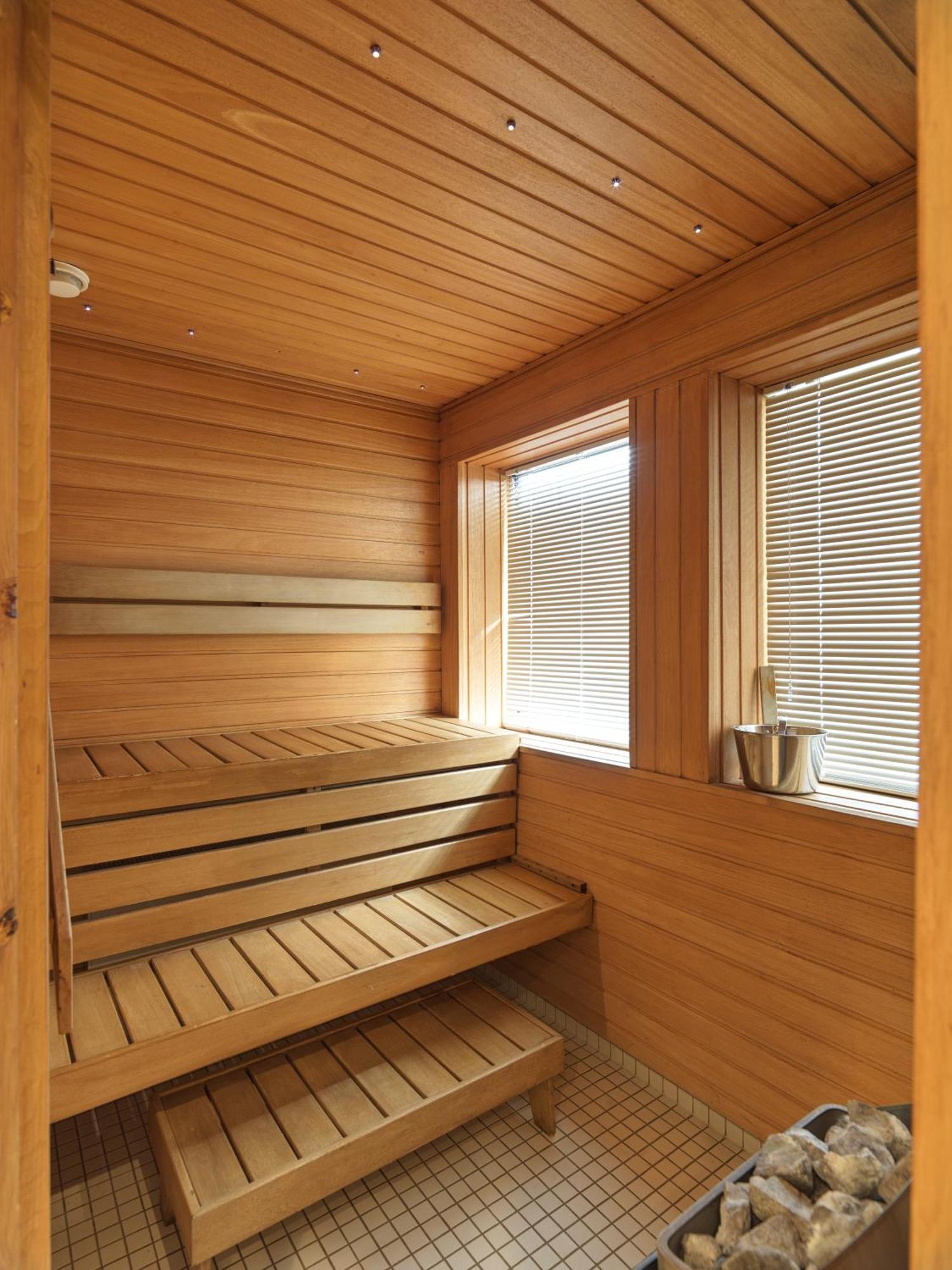 Executive Suite with River View,1535173351:JPEG