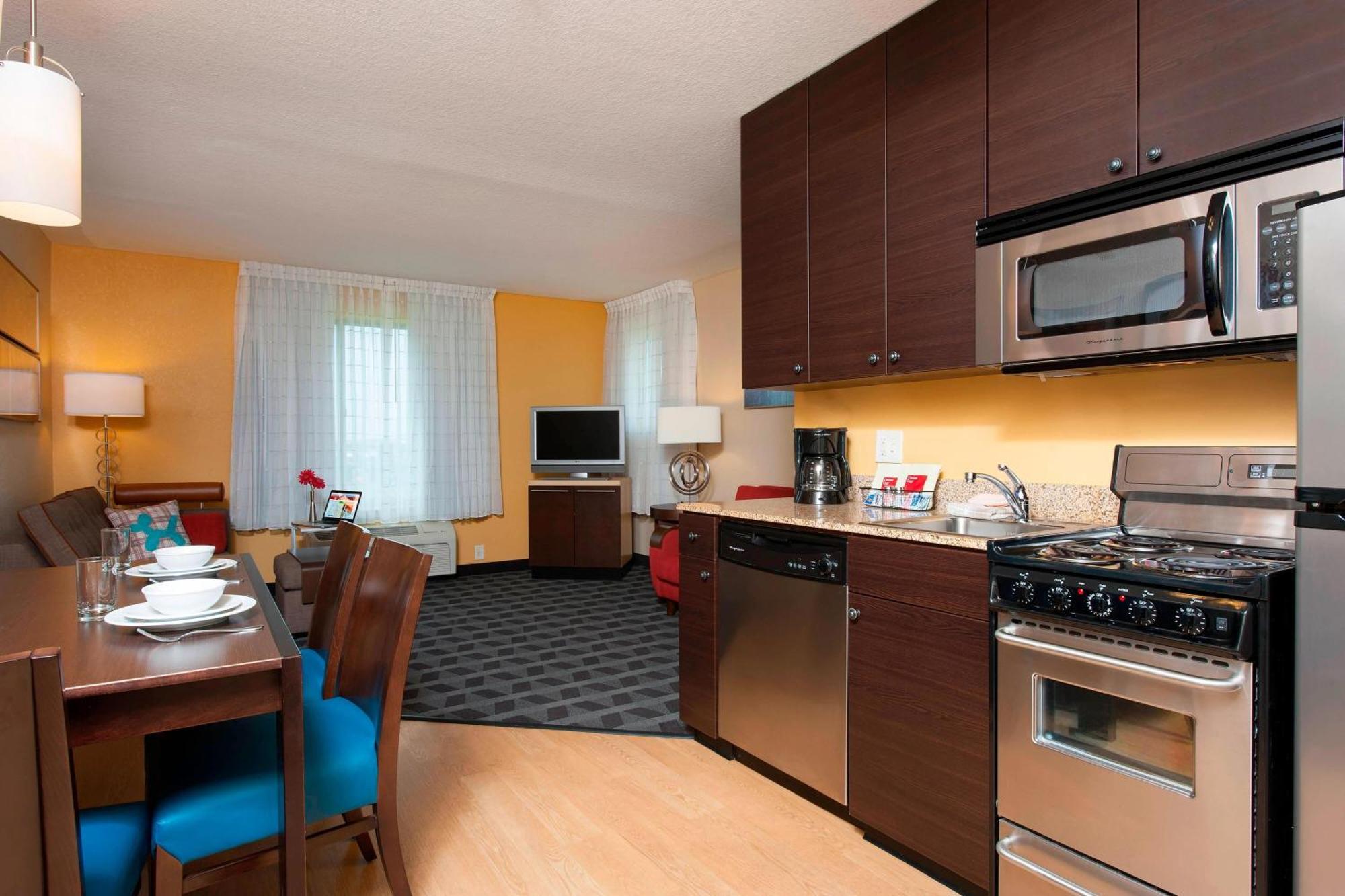 Two-Bedroom Suite