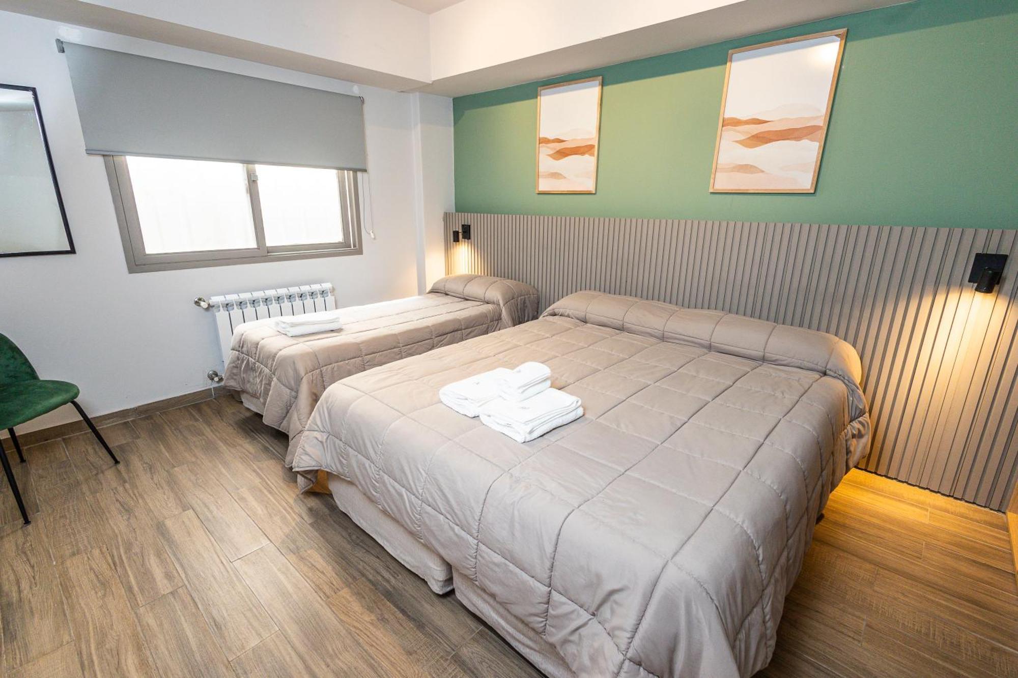 Triple Room,1540444246:JPEG