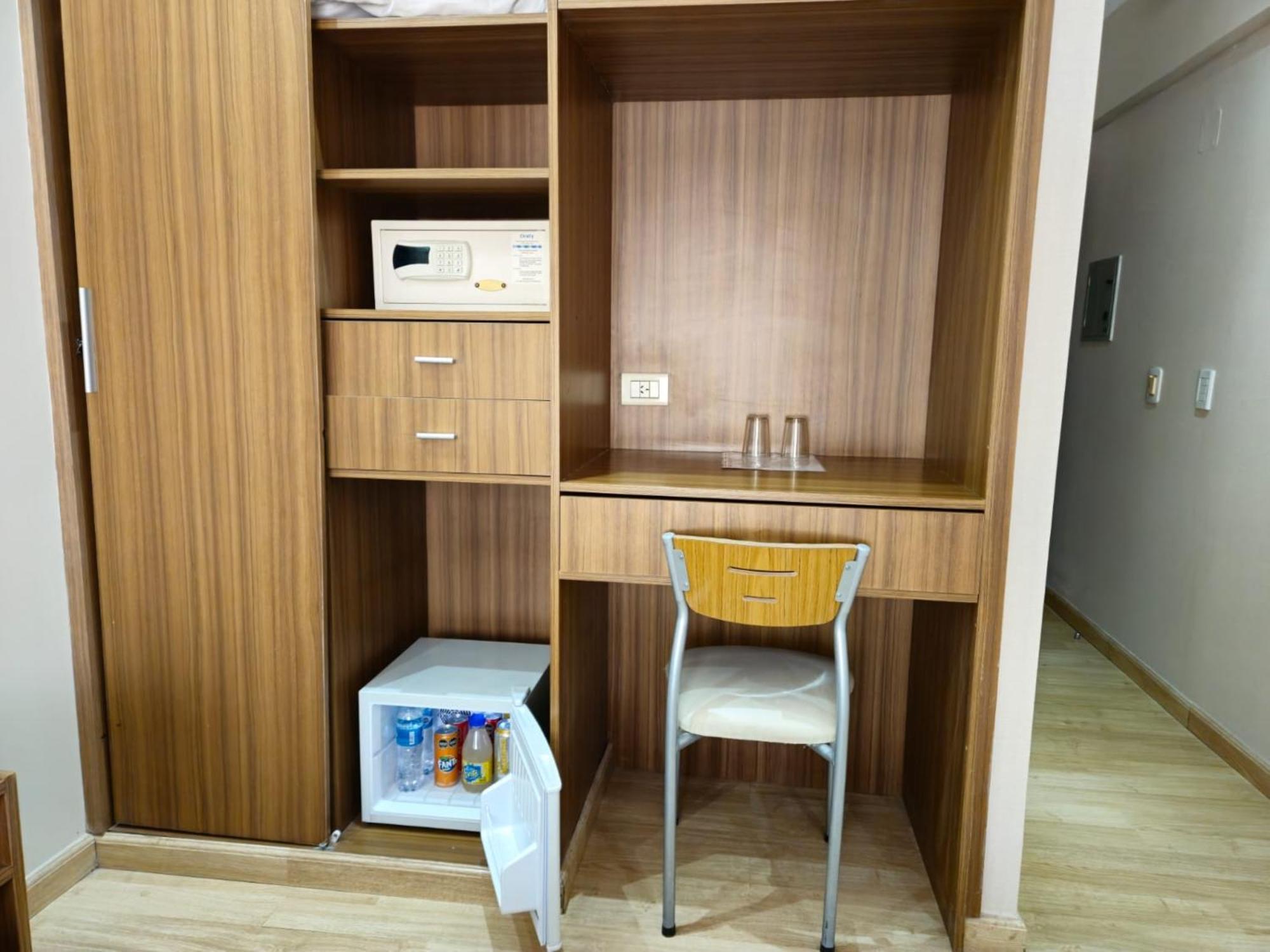 Quadruple Room,1549779916:JPEG
