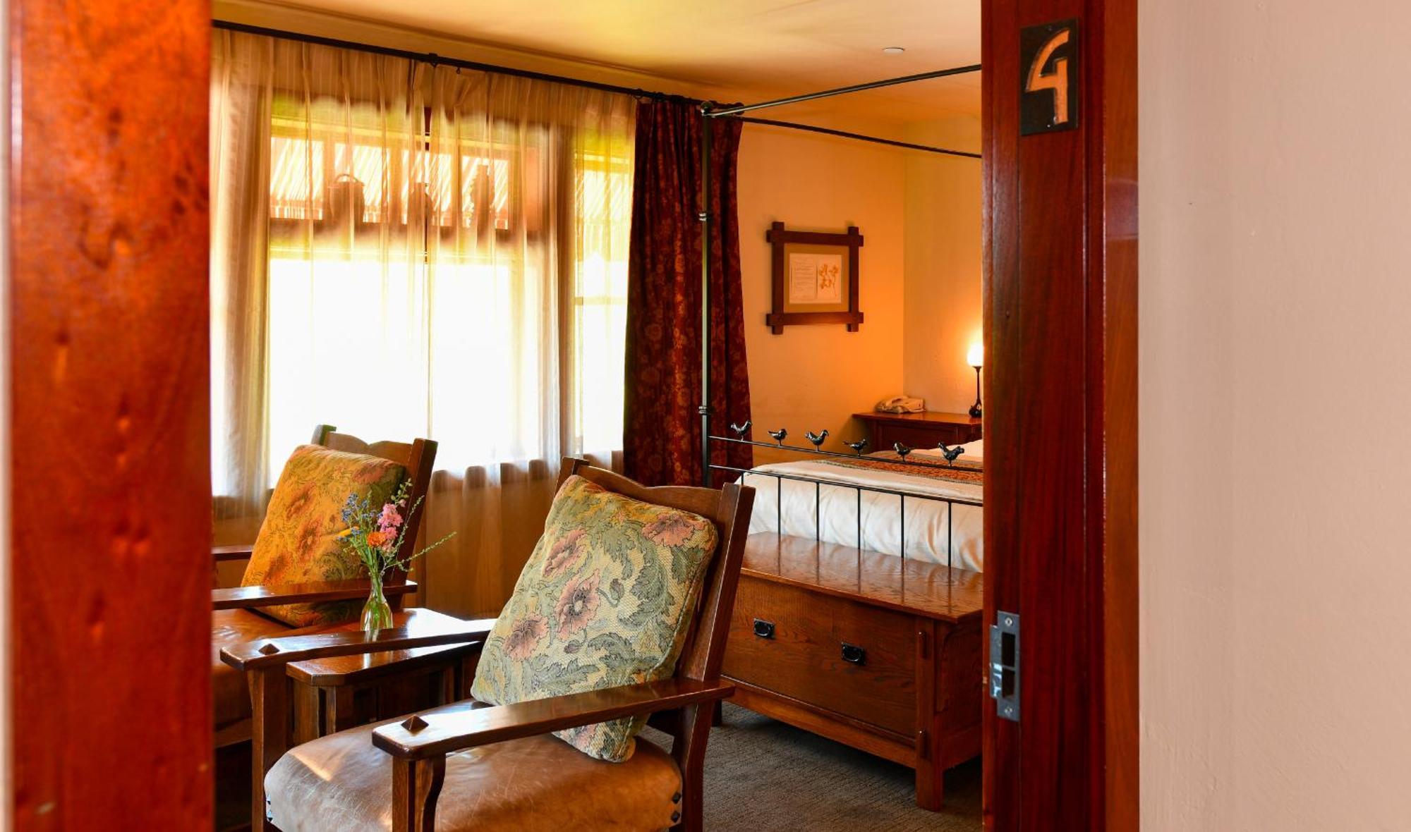 Superior King Room,1550939959:JPEG