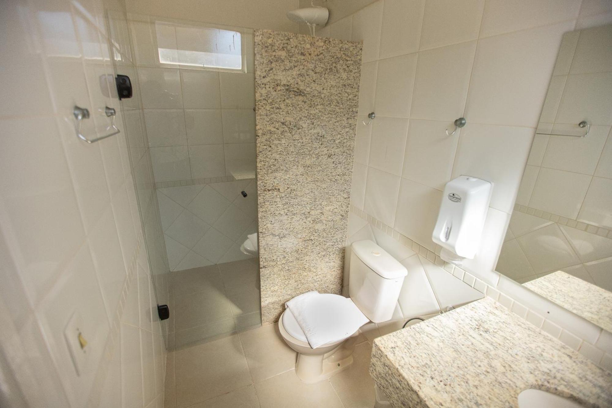 Standard Double or Twin Room,1714079294:JPEG