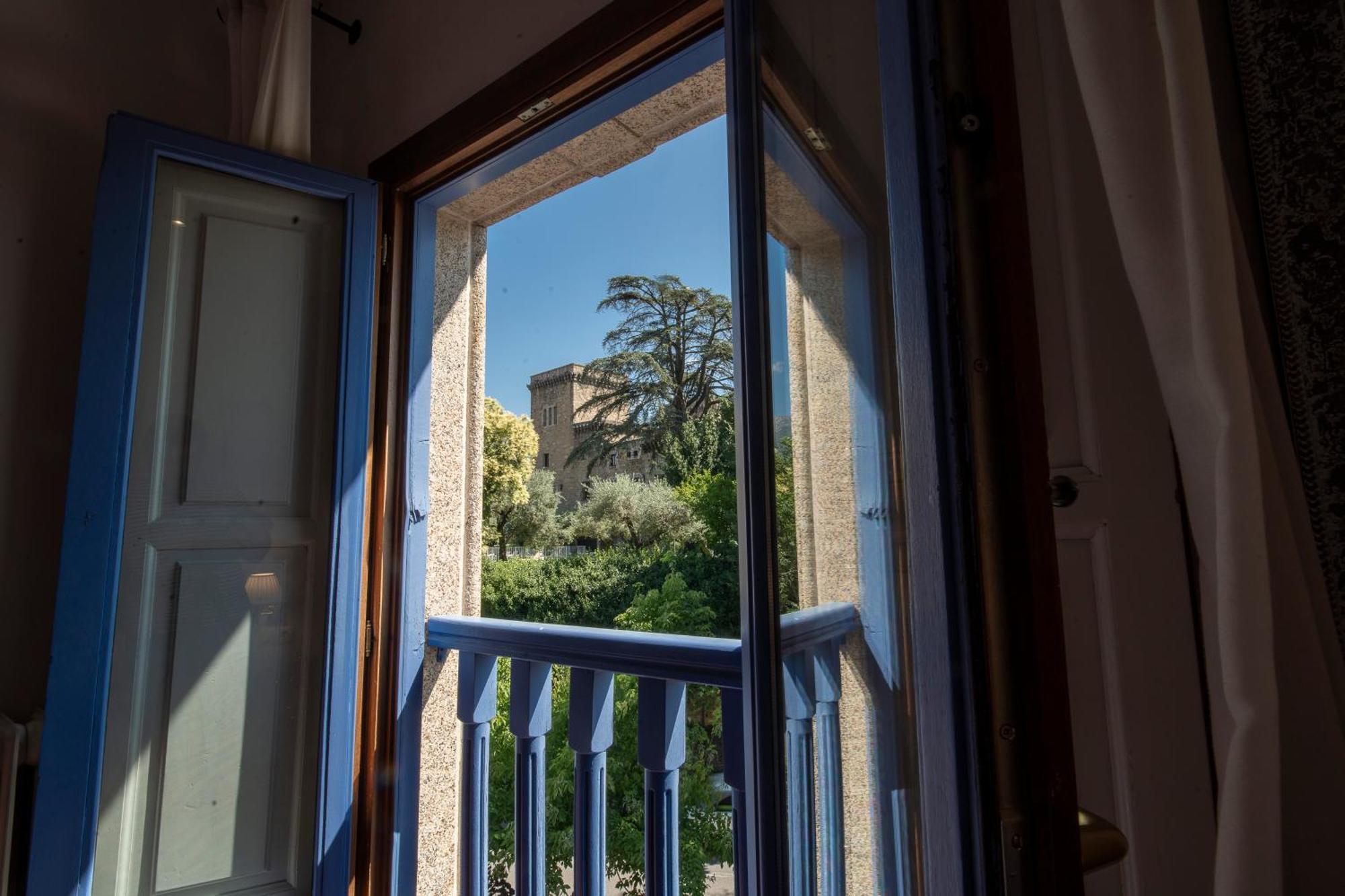 Double Room with Castle and Mountain View and Spa Access,1556676271:JPEG