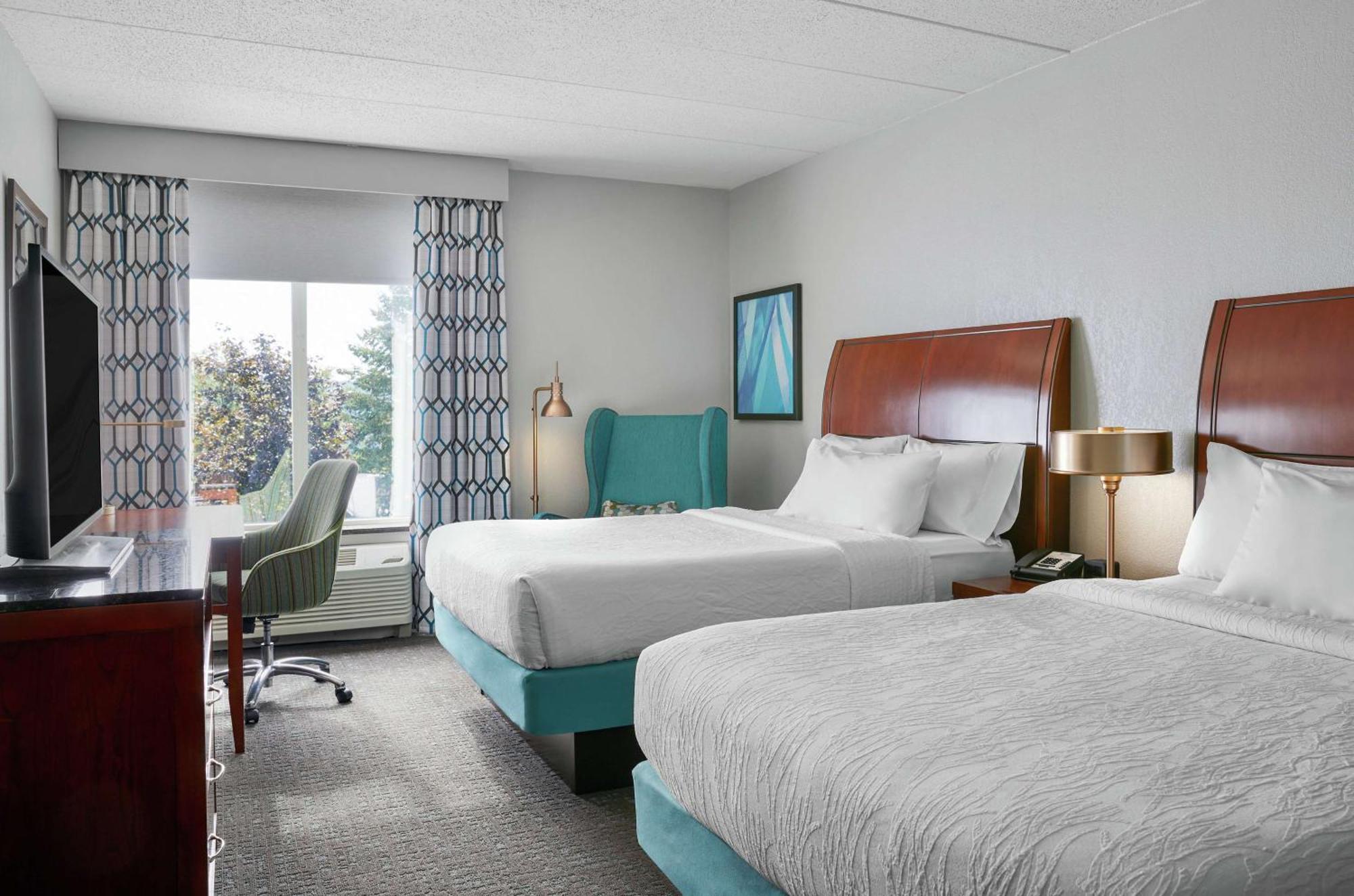 Queen Room with Two Queen Beds,1557829525:JPEG