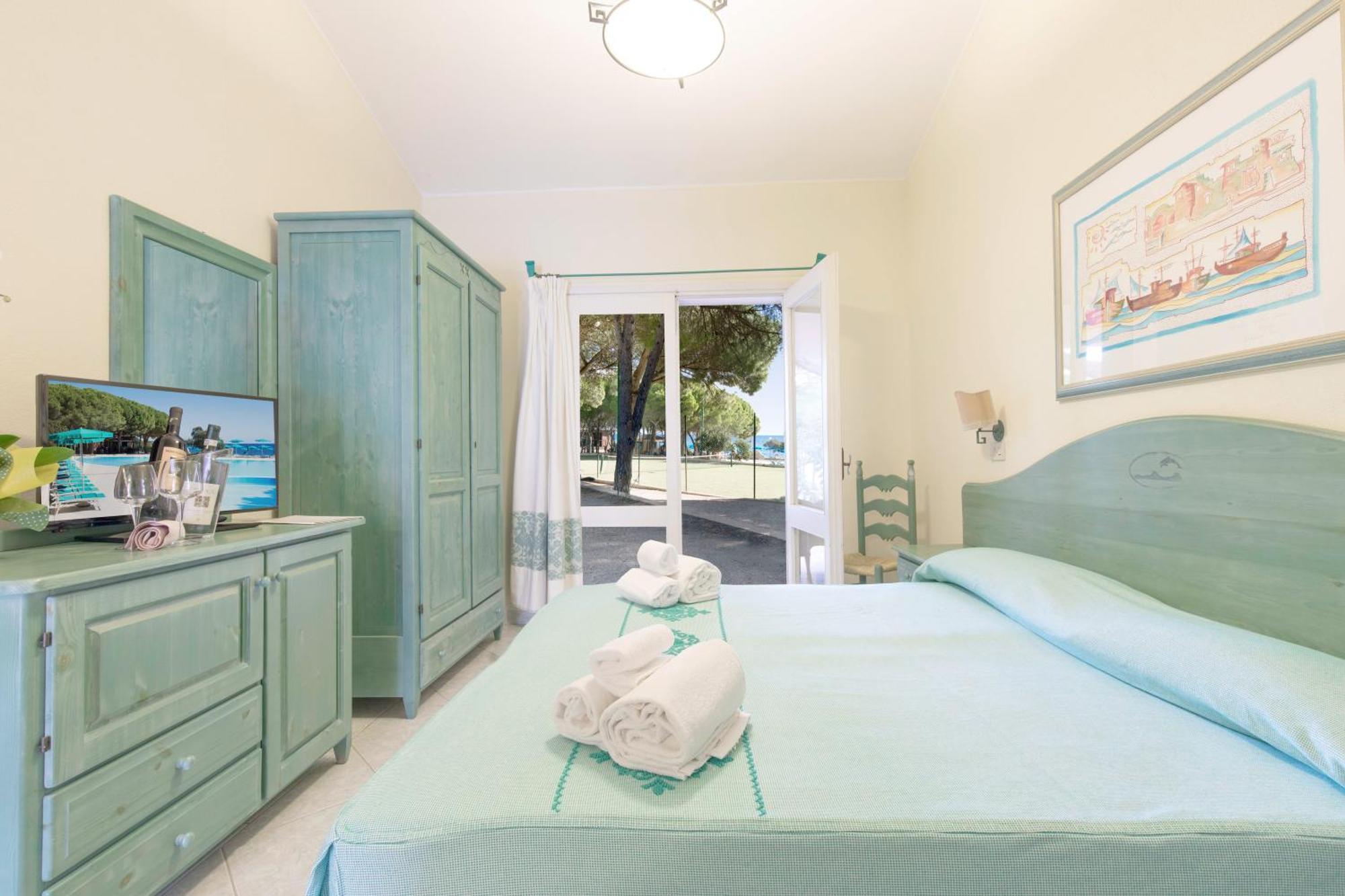 Superior Double Room,1559421223:JPEG
