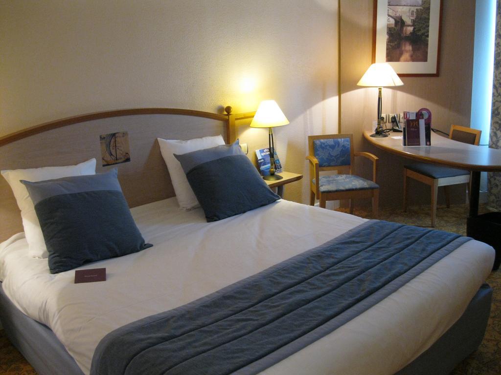 Standard Double Room,1704868333:JPEG