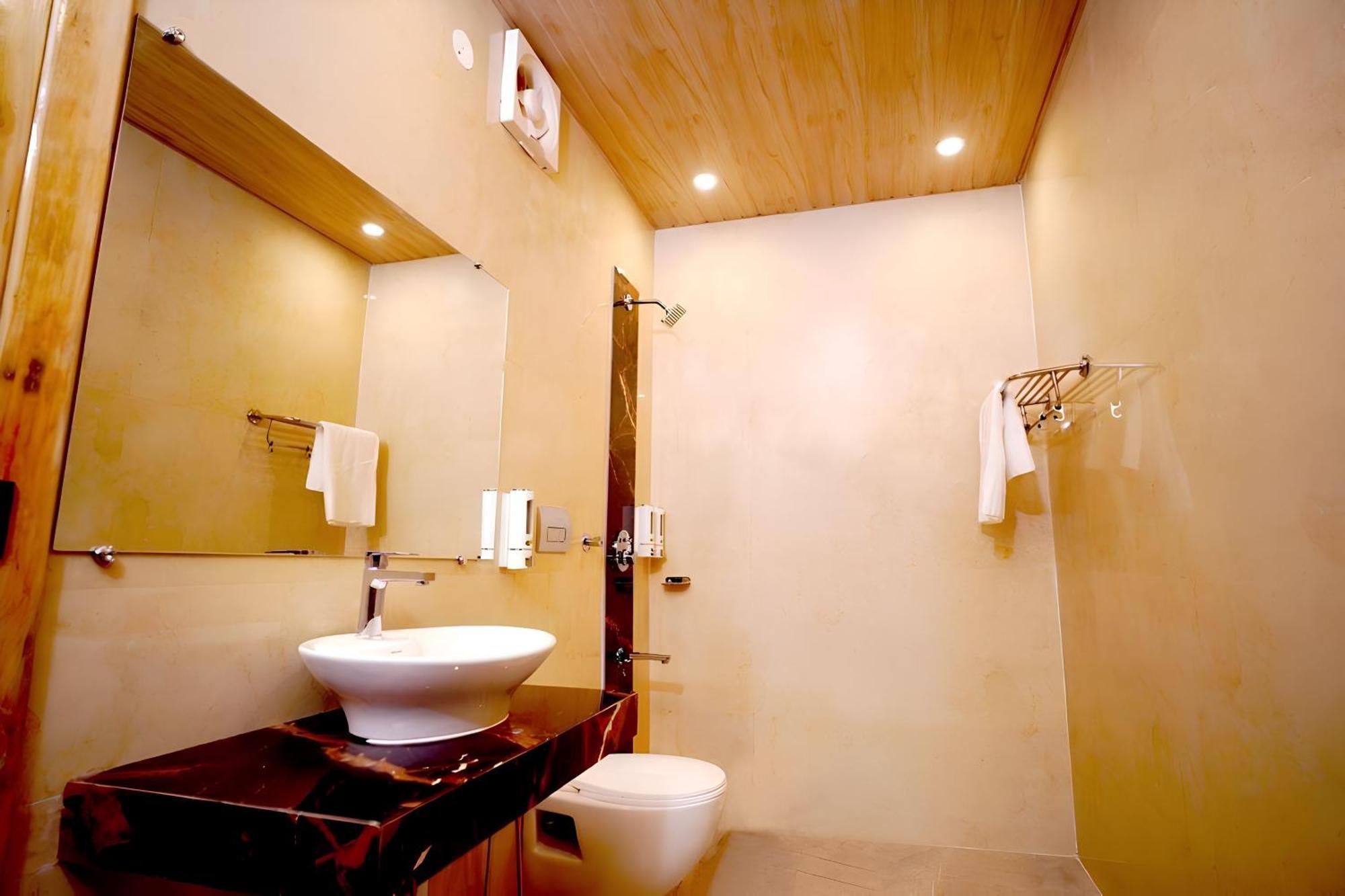 Deluxe Family Suite,1645097715:JPEG