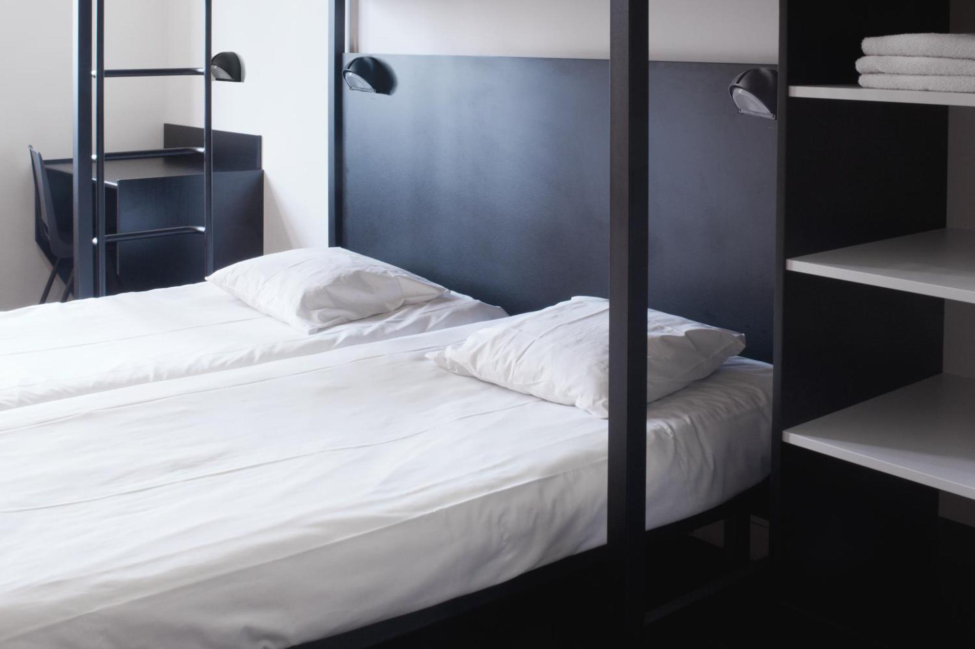 Triple Room,1685067034:JPEG