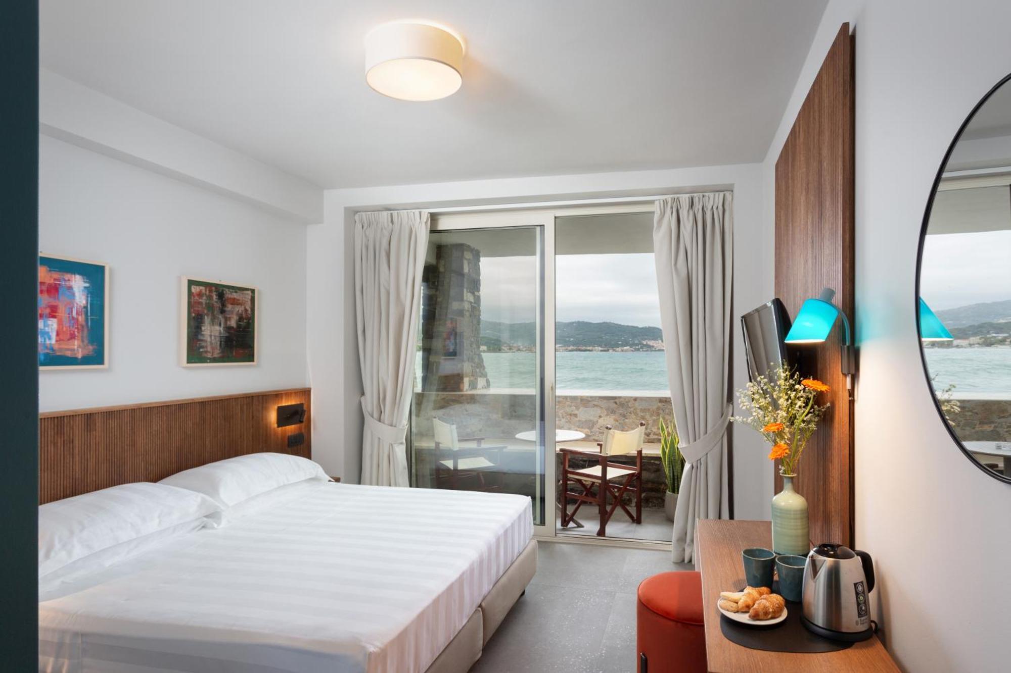 Double Room with Terrace and Sea View (Ground Floor),1260858247:JPEG
