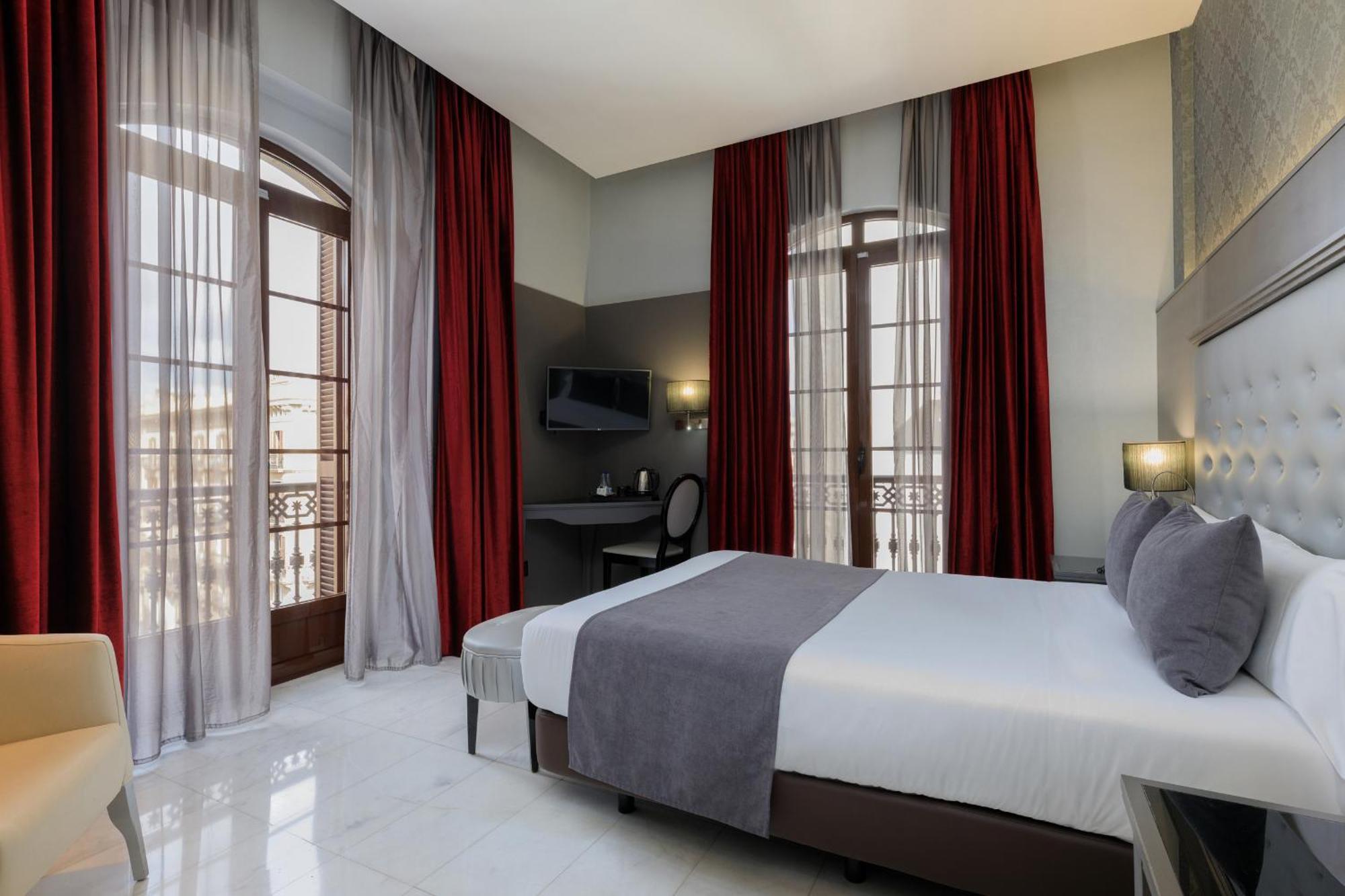 Superior Double or Twin Room,1586126460:JPEG