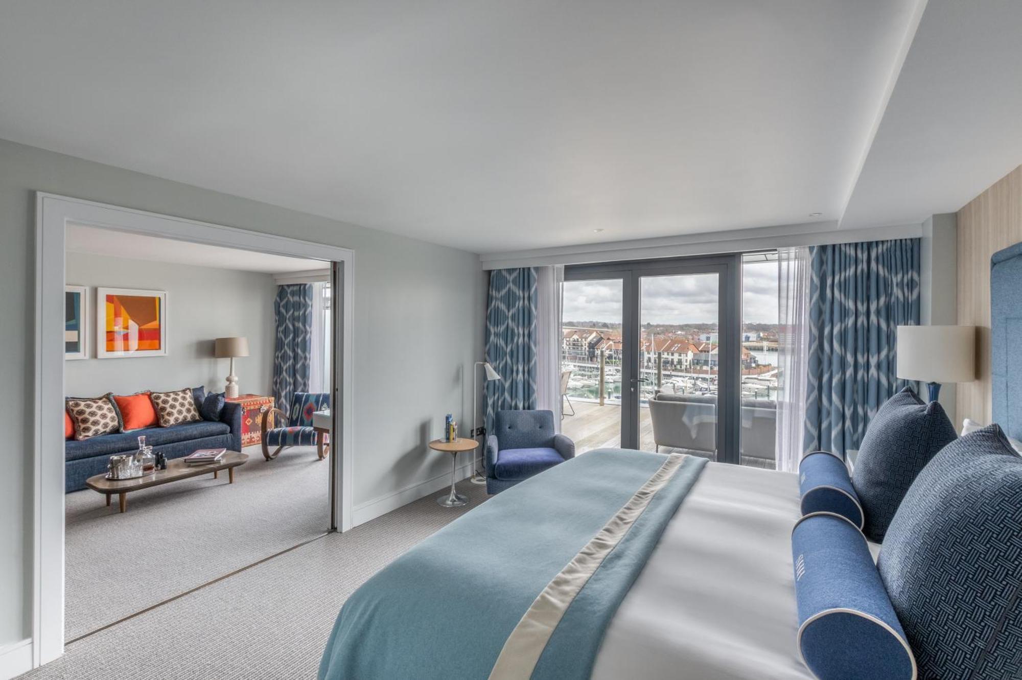 Deluxe Suite,1588319298:JPEG