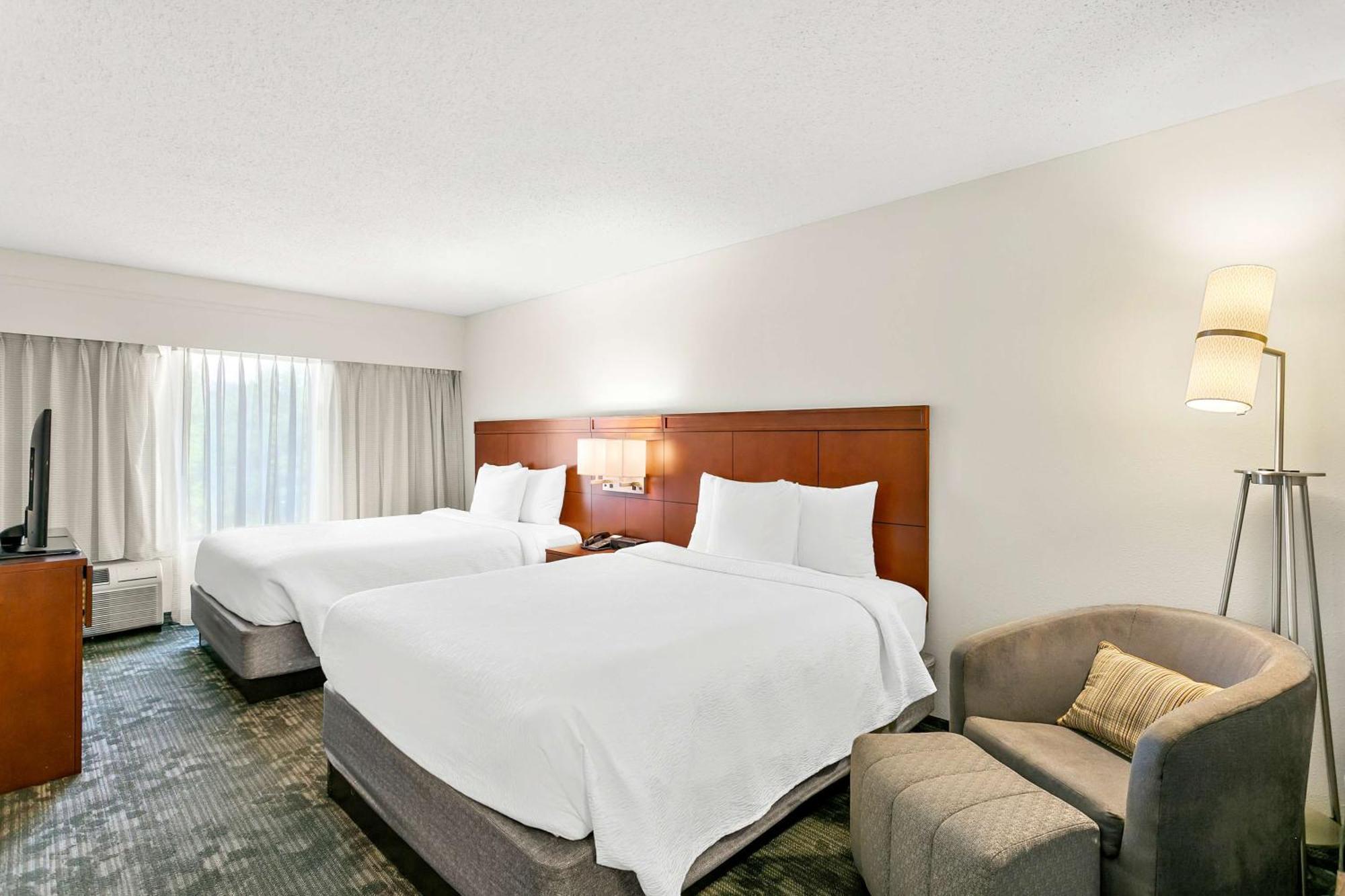 One-Bedroom Suite with Two Queen Beds,1705783683:JPEG