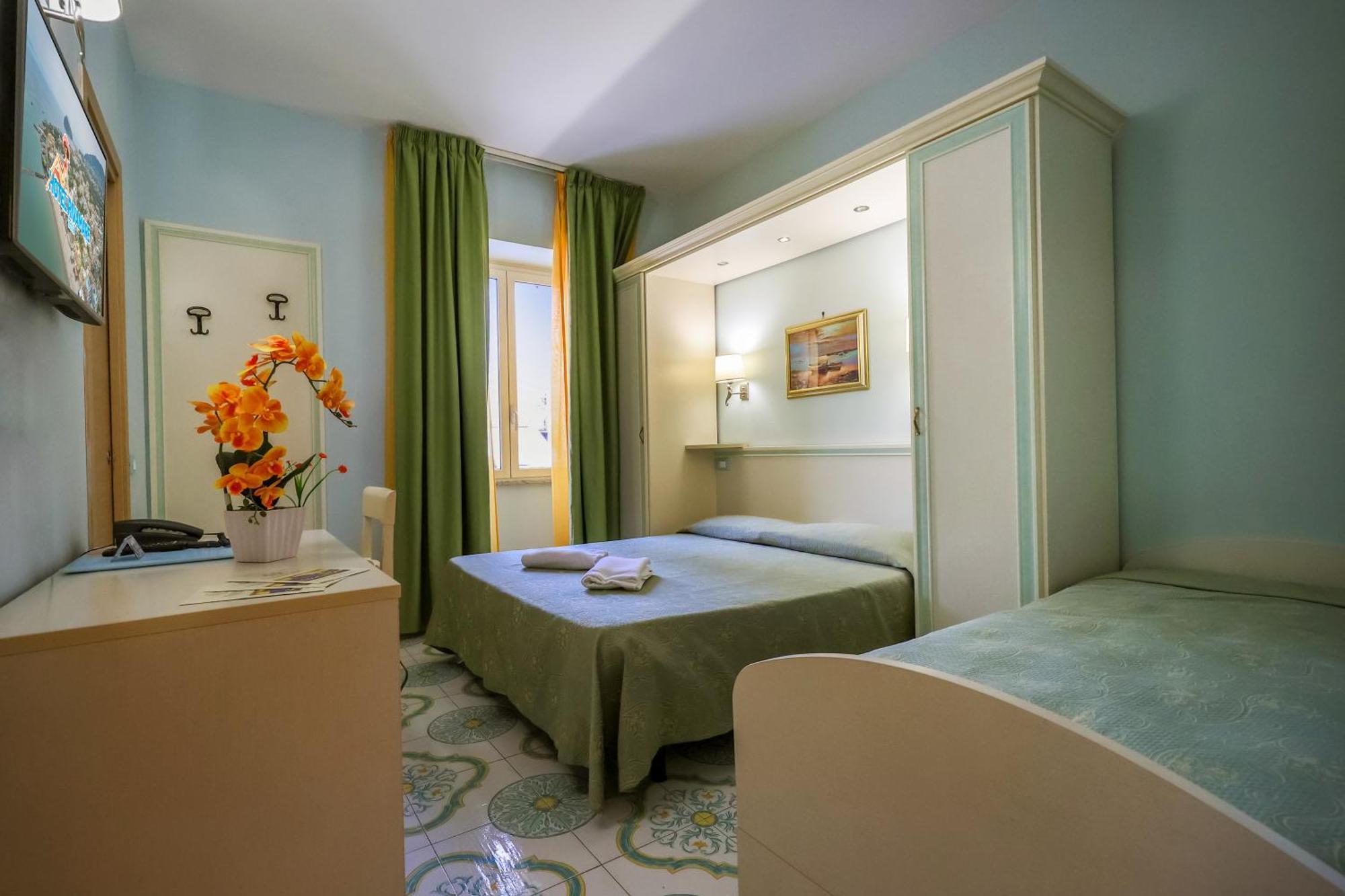 Standard Double Room,1598396917:JPEG