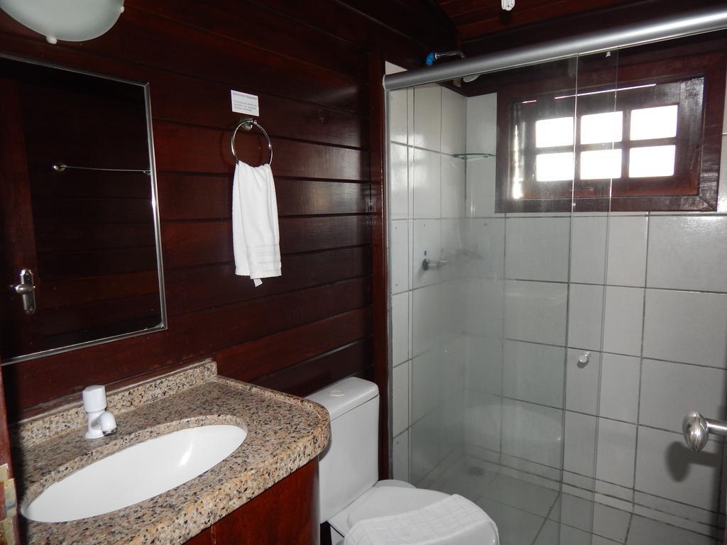 Triple Room,665325840:JPEG