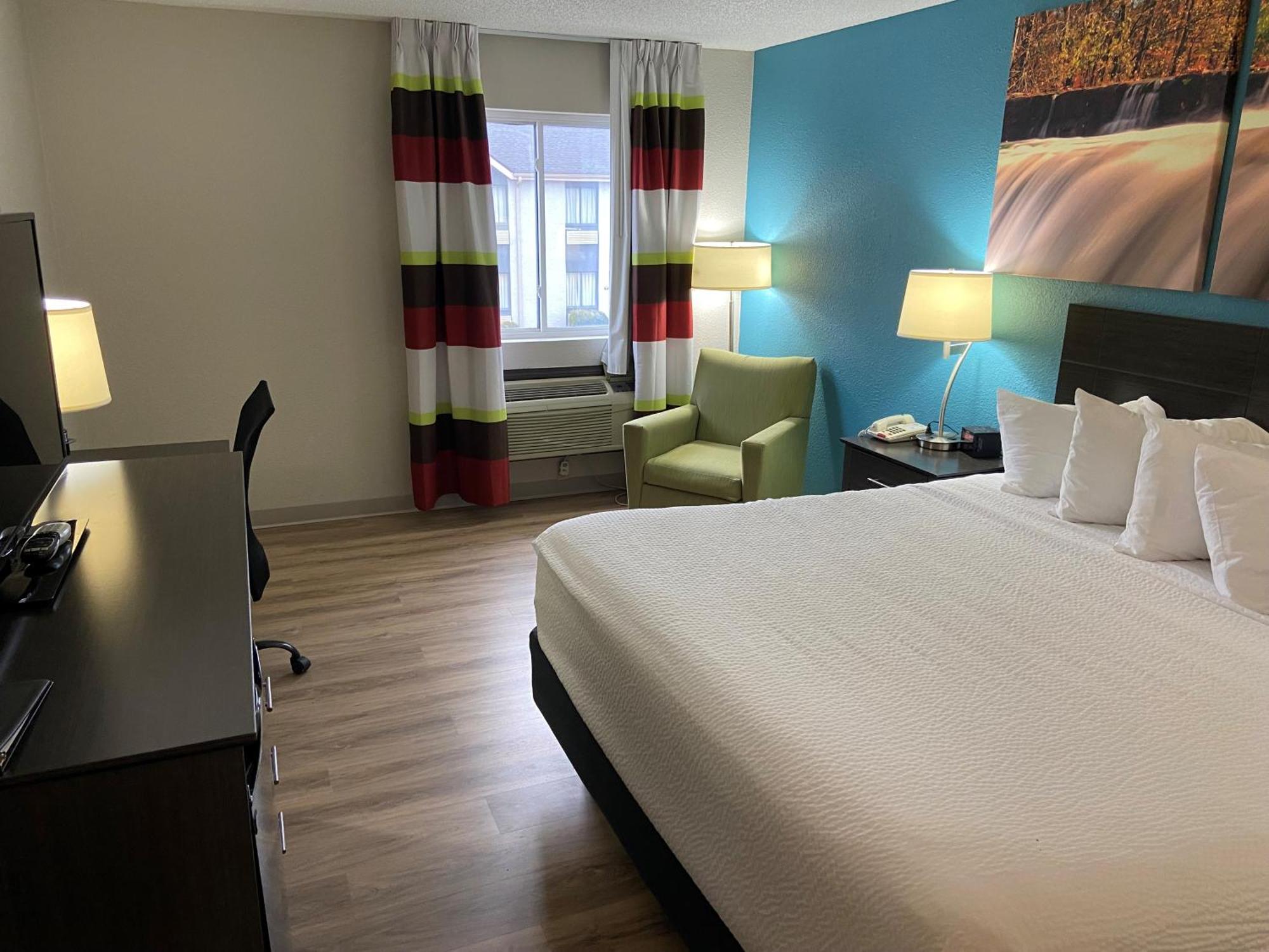 Deluxe Suite,1706485110:JPEG