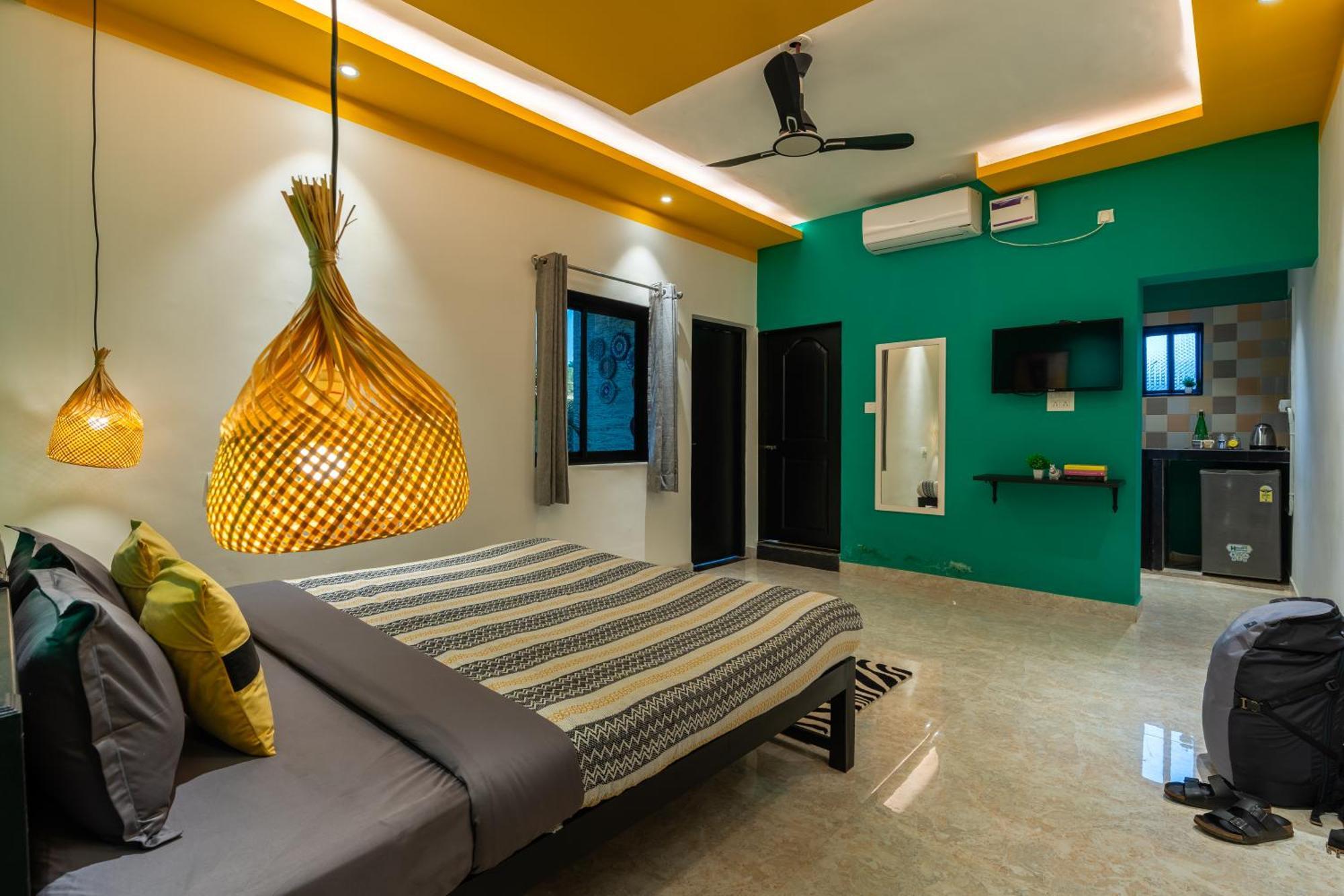 Deluxe Double Room with Bath