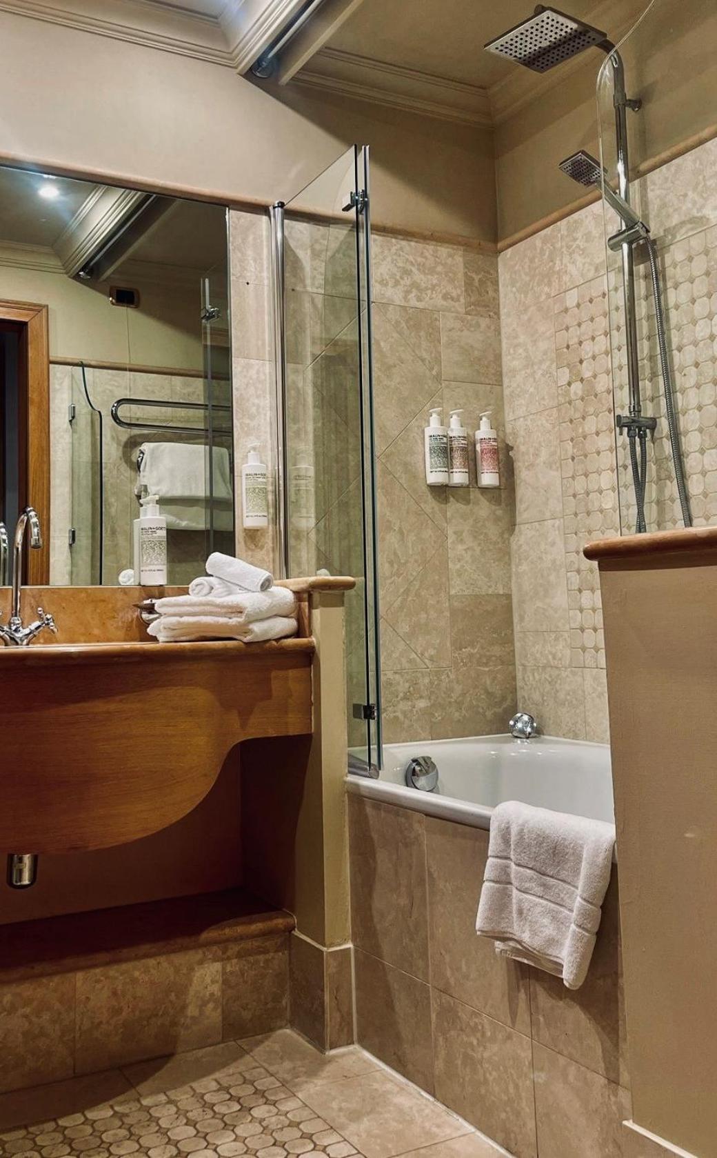Suite Spa Access,1666641488:JPEG