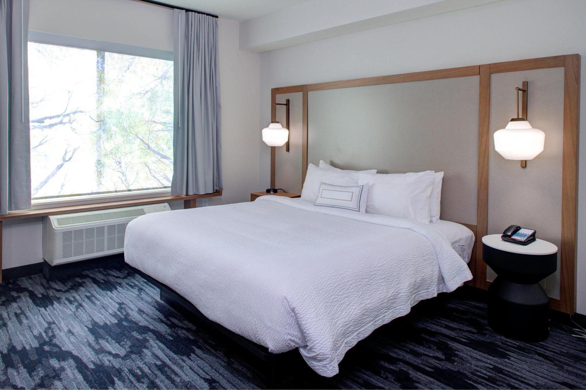 King Guest Room,1633033040:JPEG