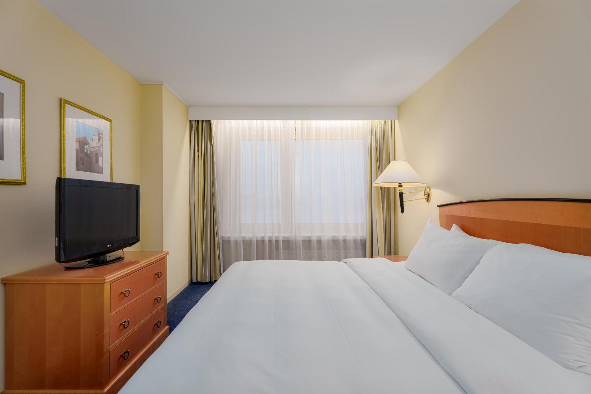Premium Room with River and Old Town View,1636733956:JPEG