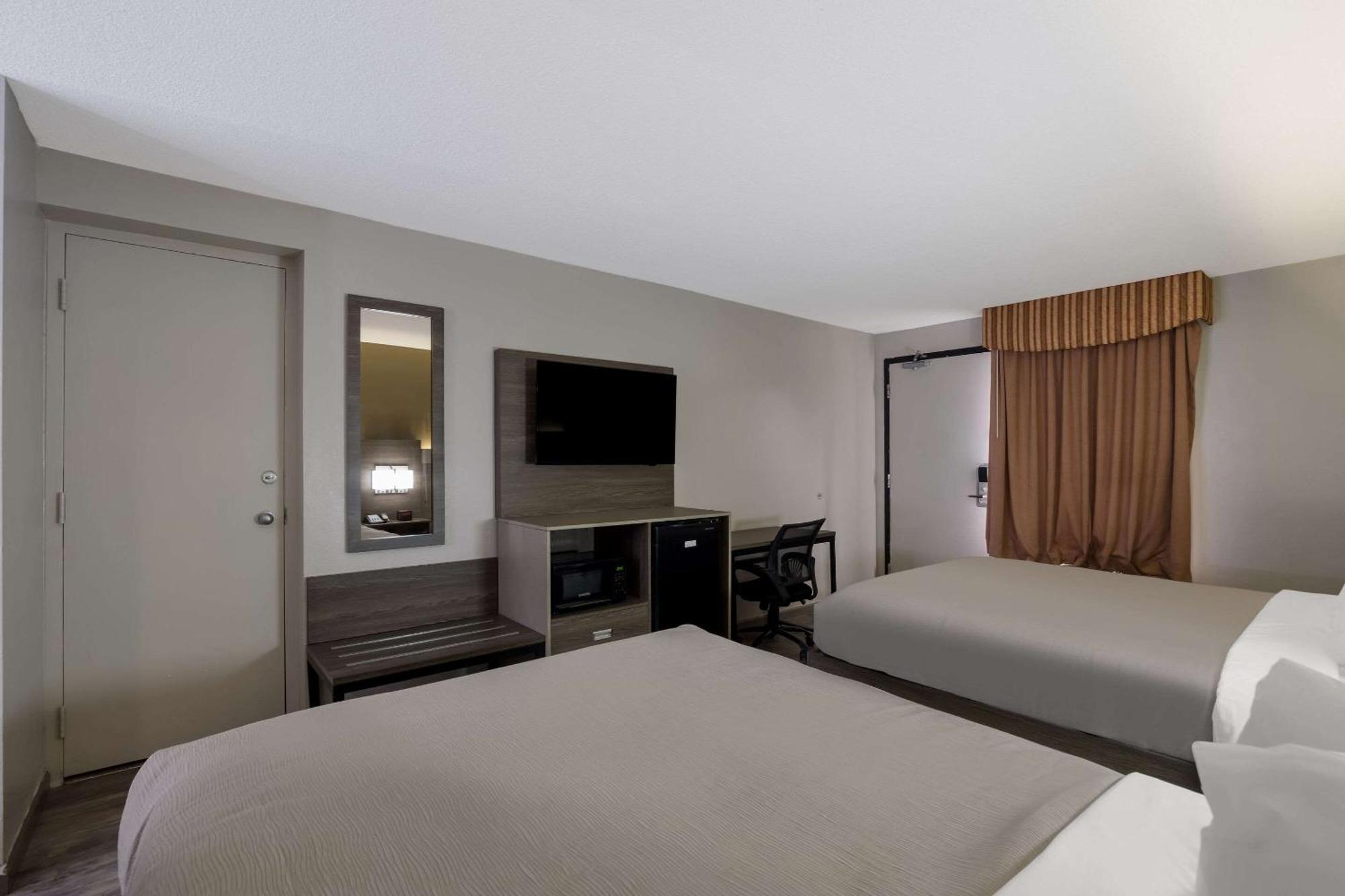 King Room - Smoking,1645674388:JPEG