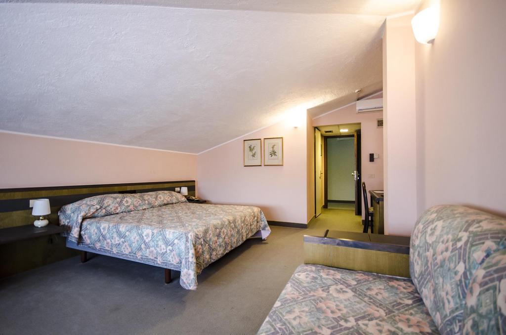 Standard Quadruple Room,164751174:JPEG