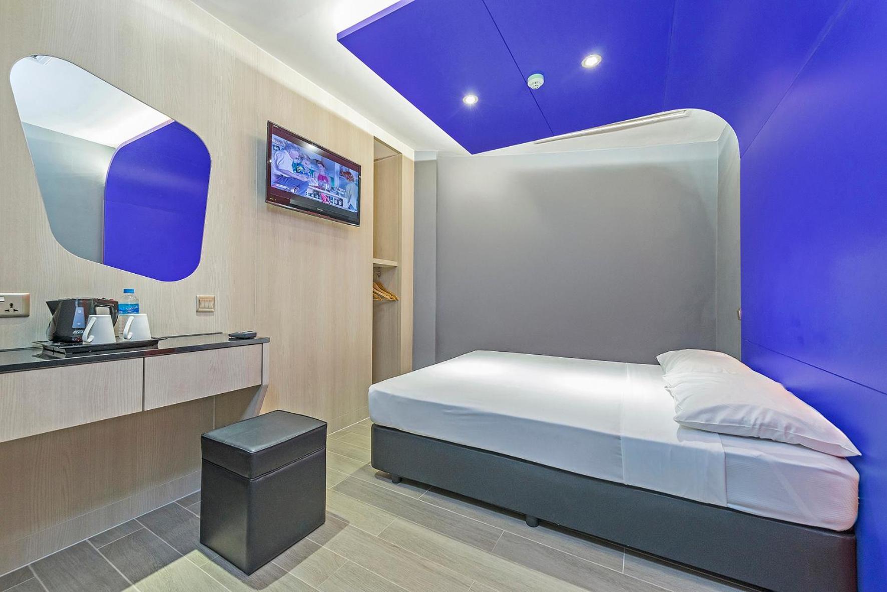Standard Queen Room