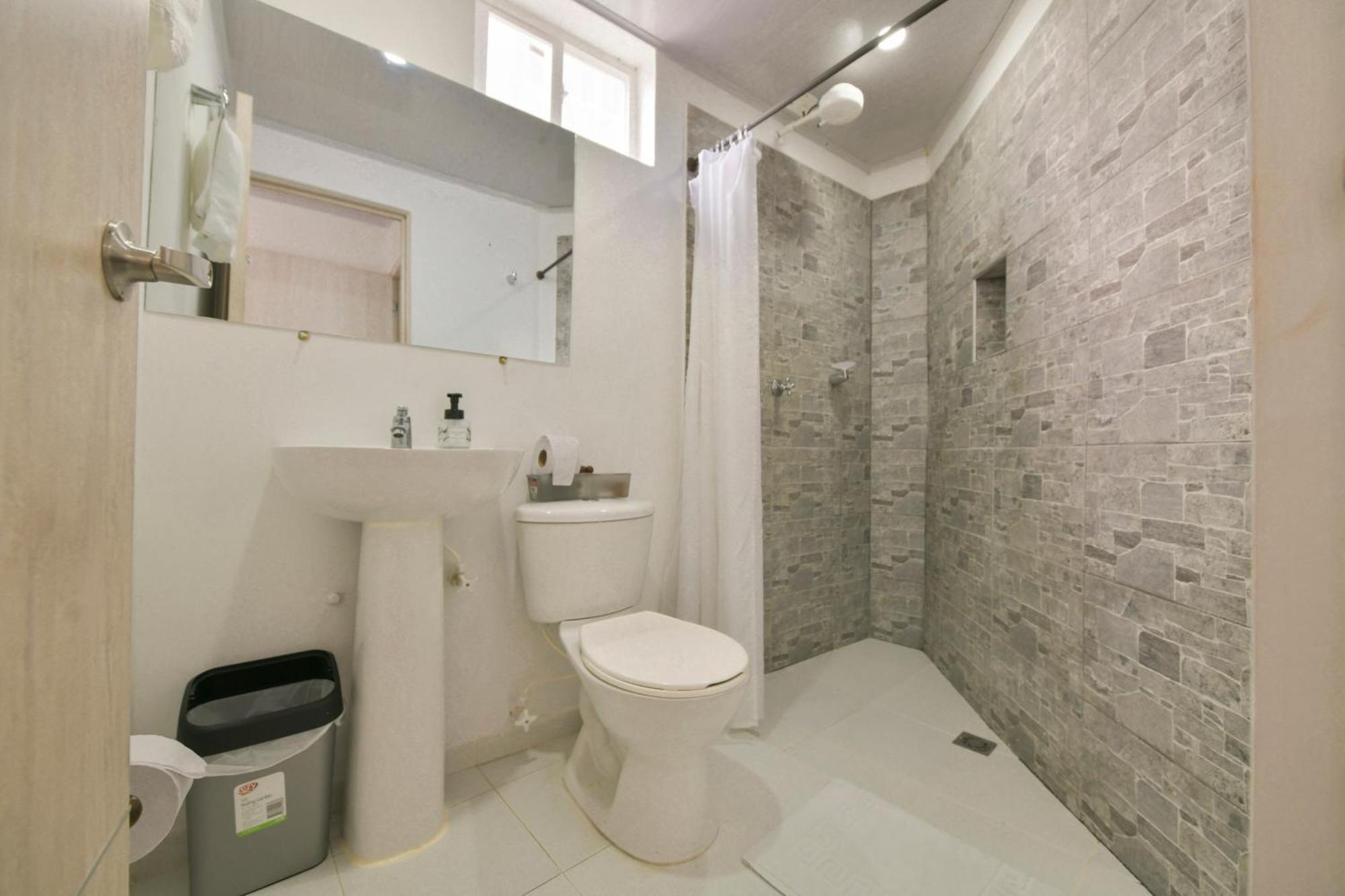 Premium Quadruple Room,1649054900:JPEG