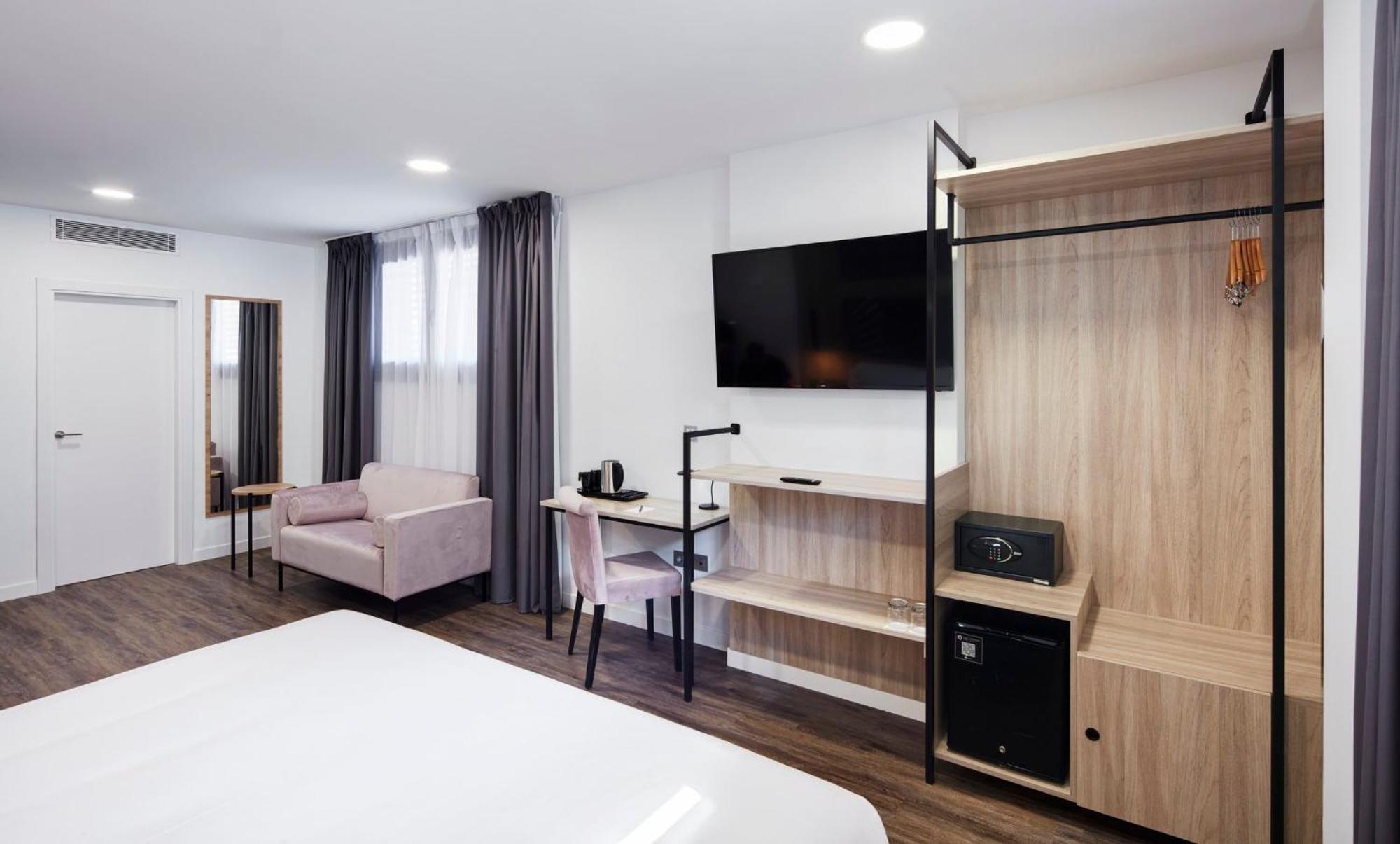 Superior Double Room,1654362398:JPEG