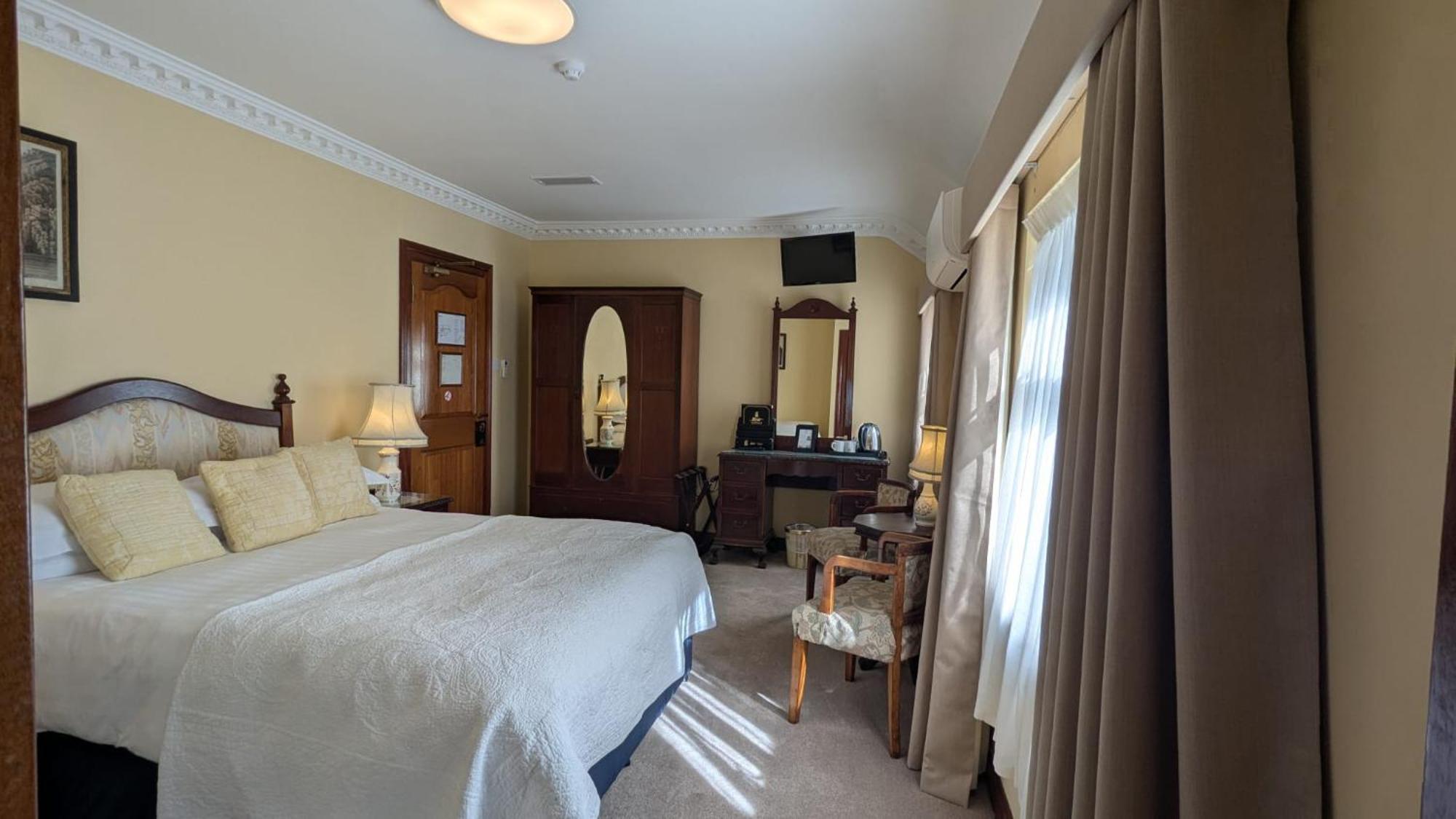 Deluxe Triple Room,1656191039:JPEG