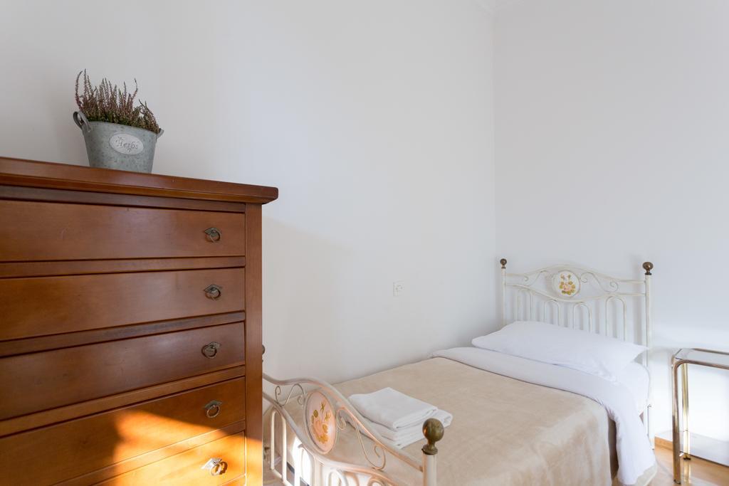 Three-Bedroom Apartment,166041912:JPEG