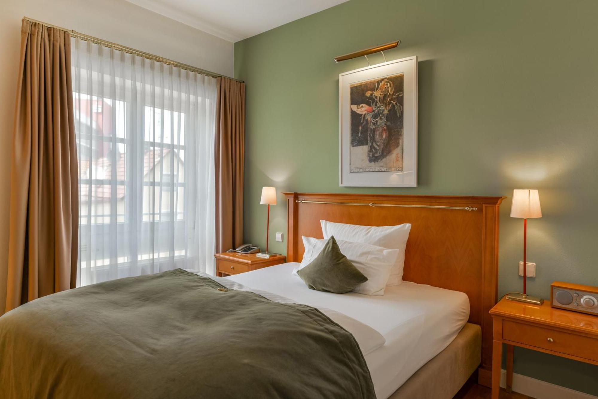 Single Room