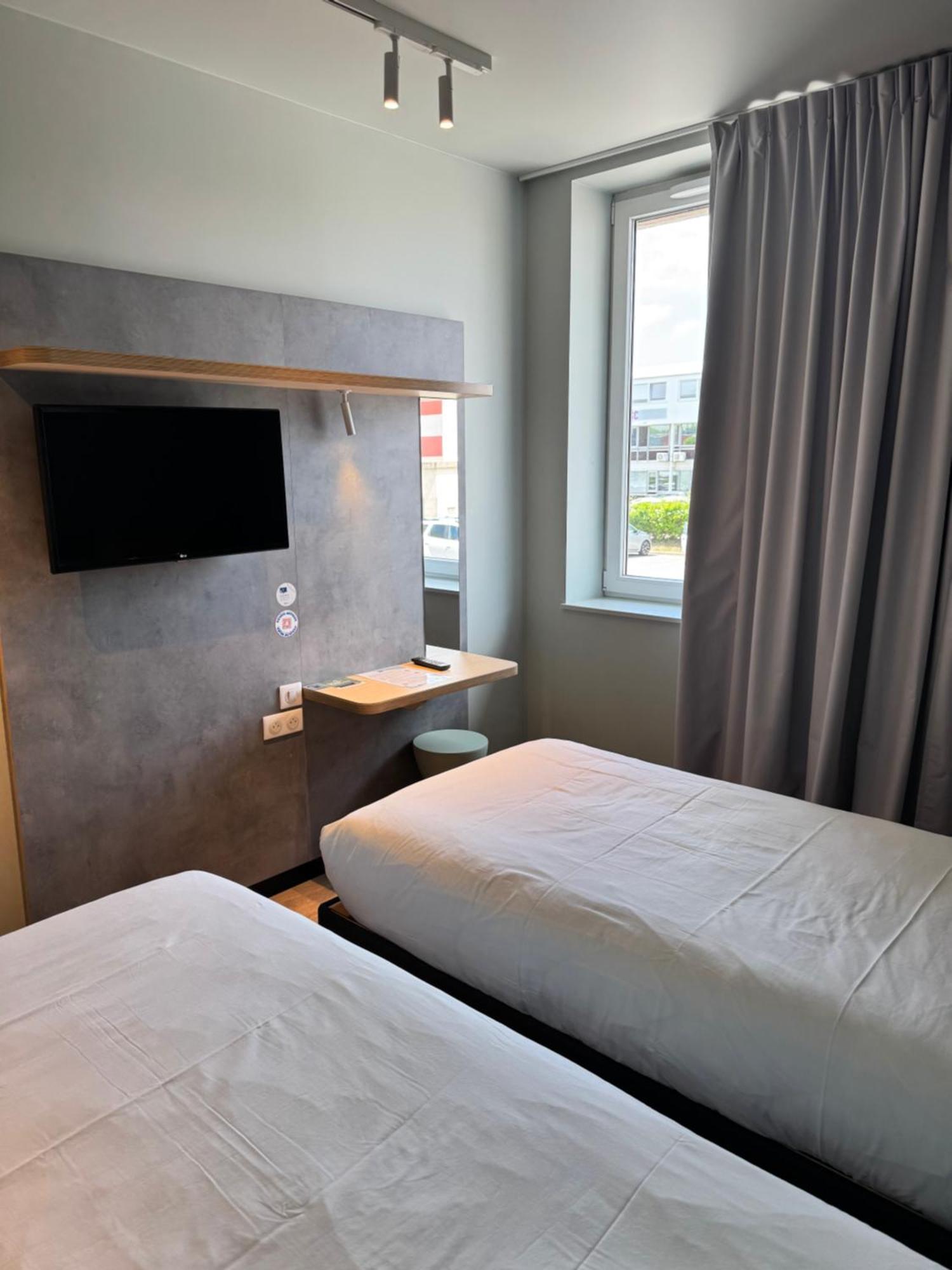 Standard Twin Room,1670888346:JPEG
