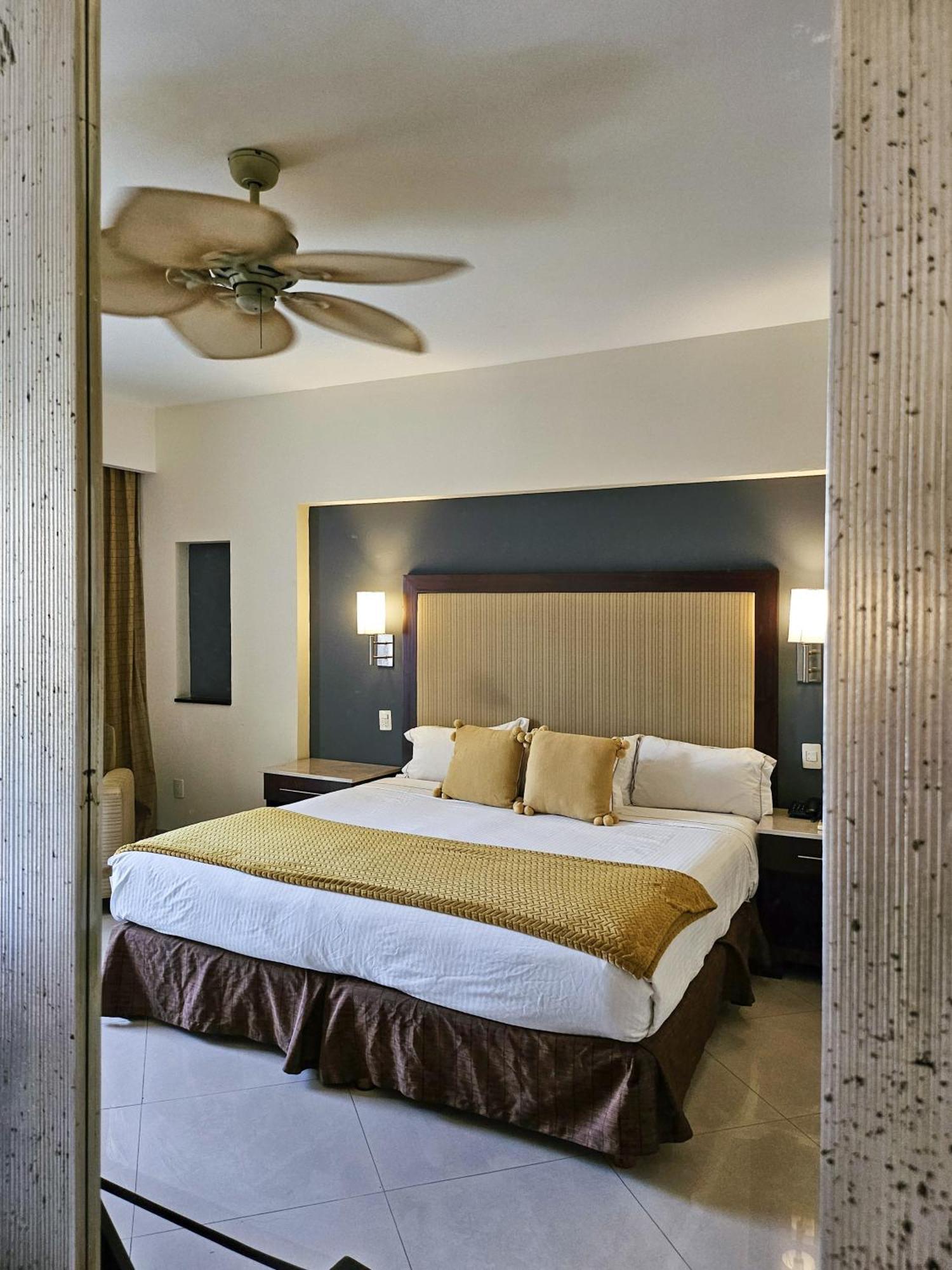 Junior Suite,1676741316:JPEG