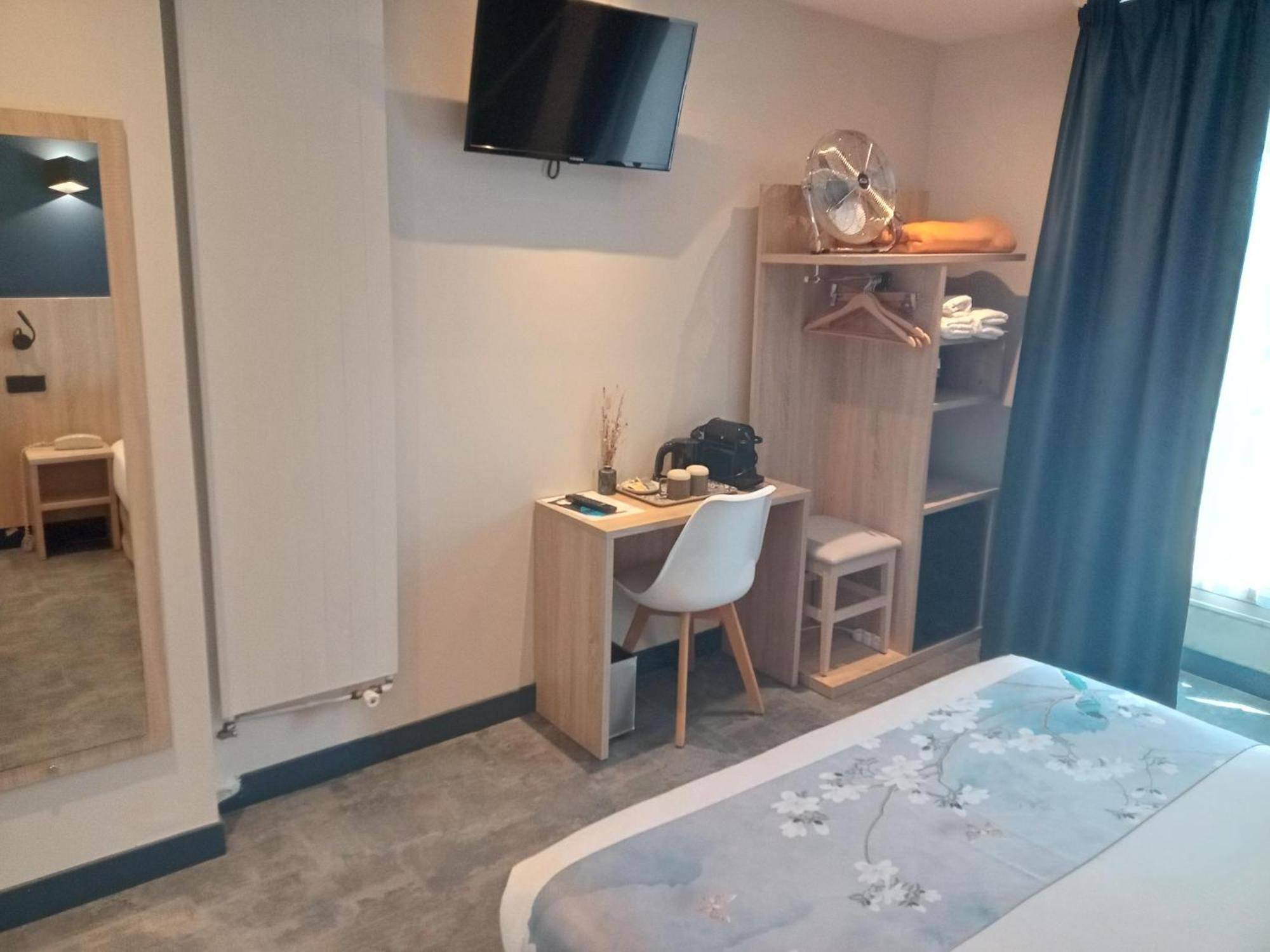 Two Adjoining rooms Superior and Standard,1683809507:JPEG