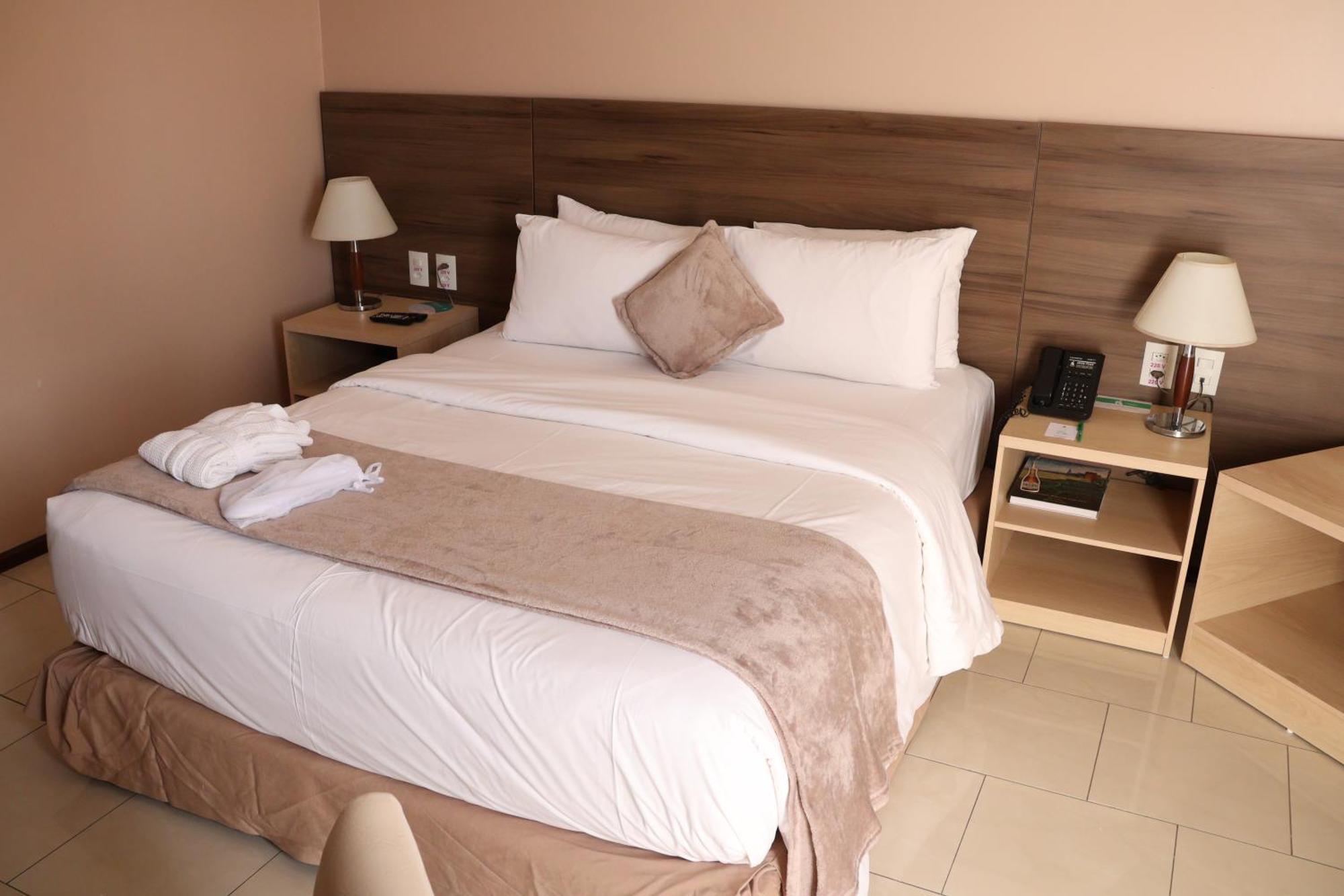 Junior Suite,1685067384:JPEG